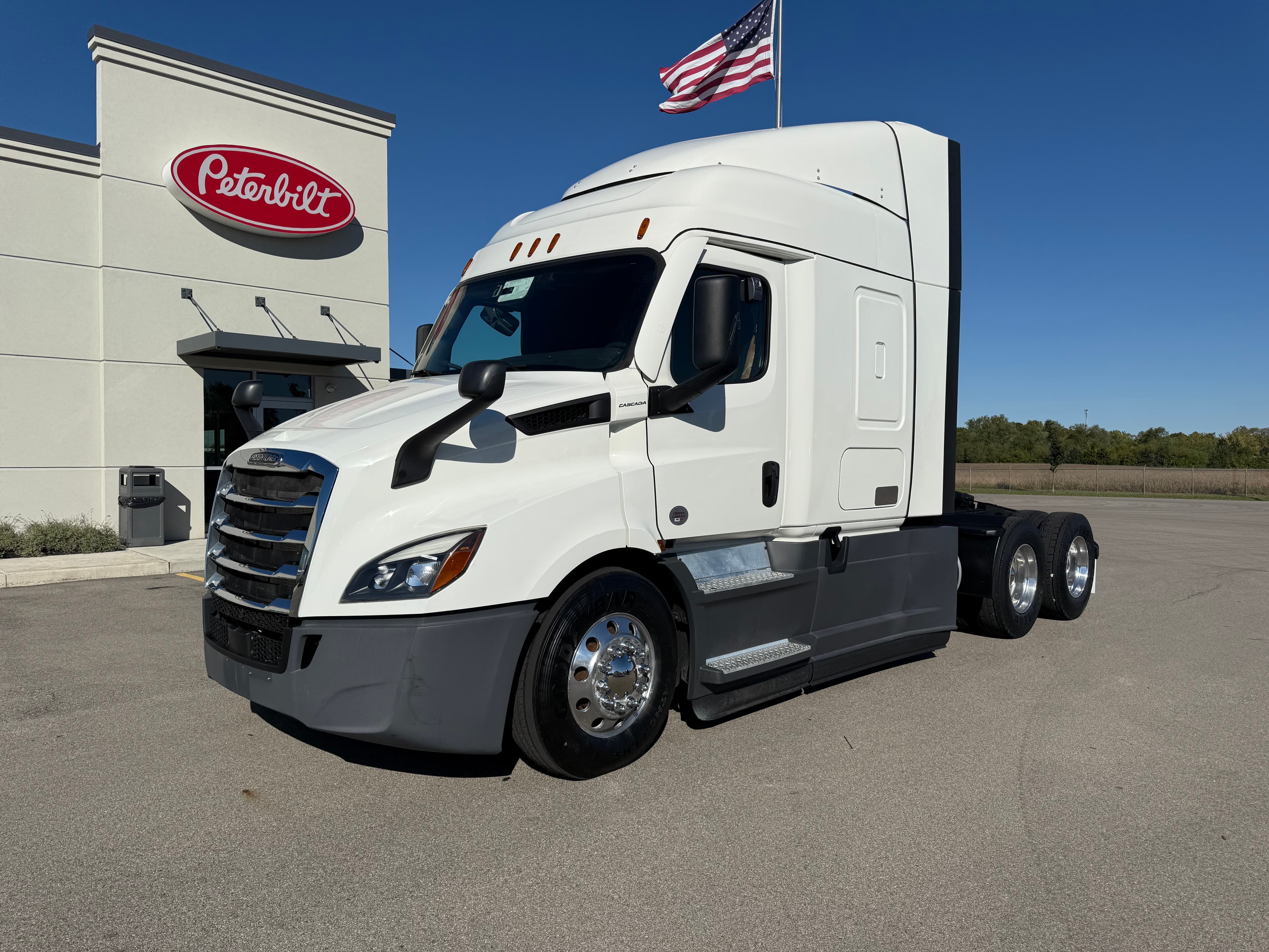 2022 FREIGHTLINER CASCADIA 116