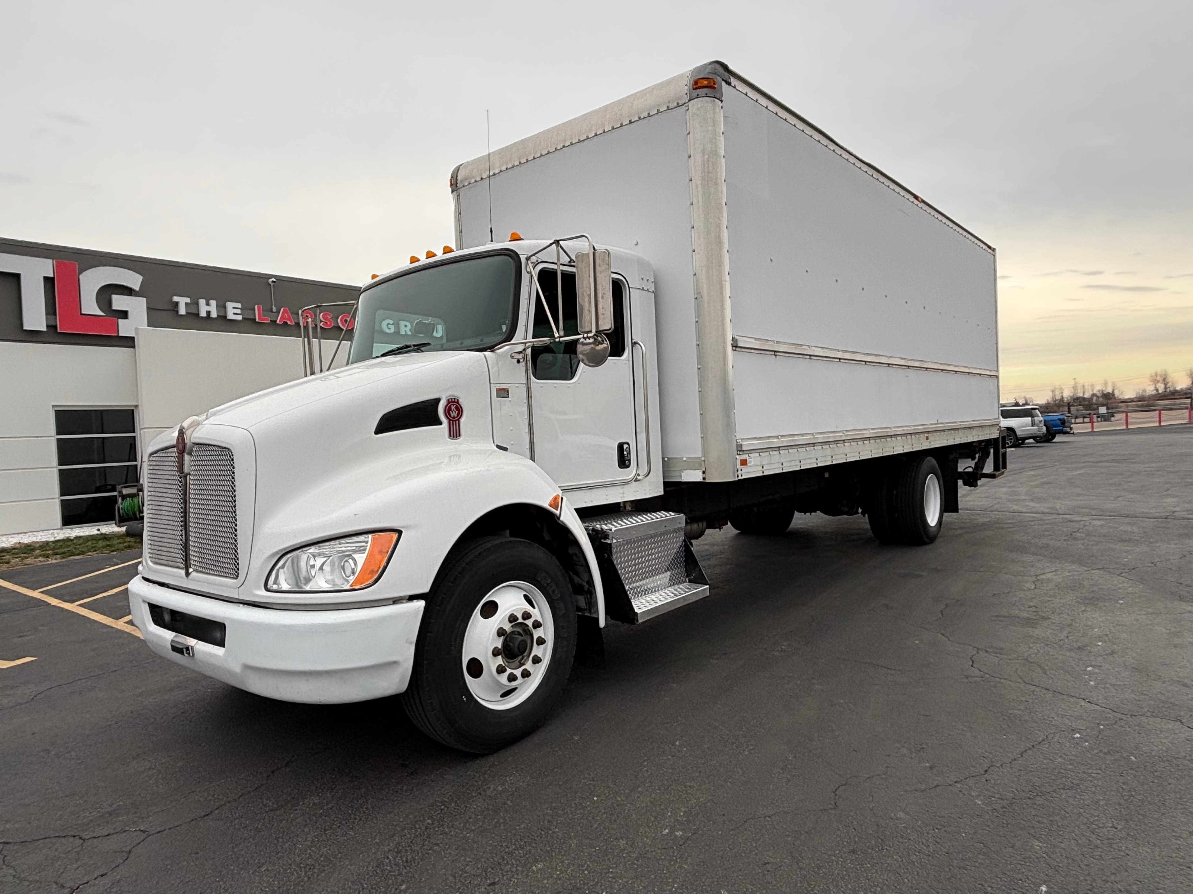 2014 Kenworth T270