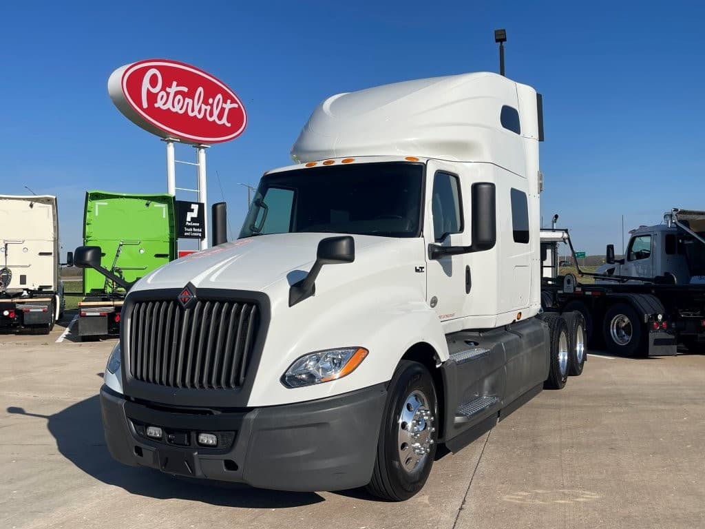 2020 International LT