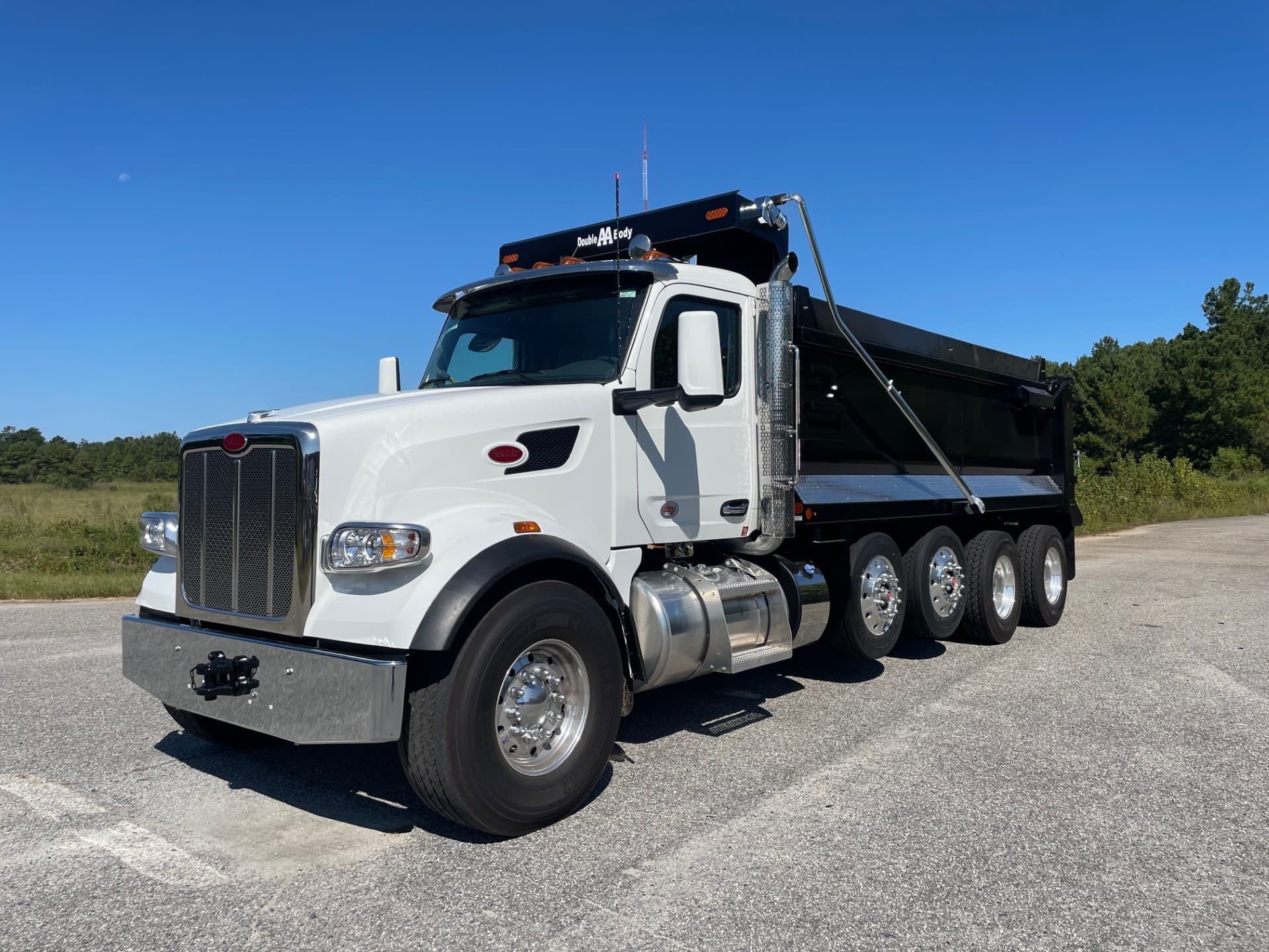 2026 PETERBILT 567