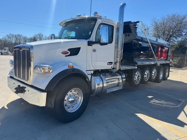 2026 PETERBILT 567