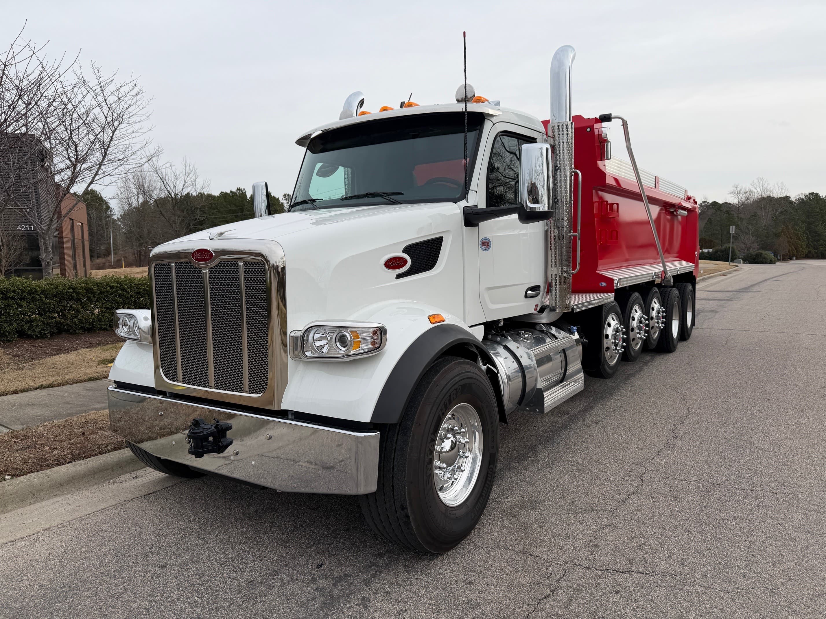 2026 PETERBILT 567