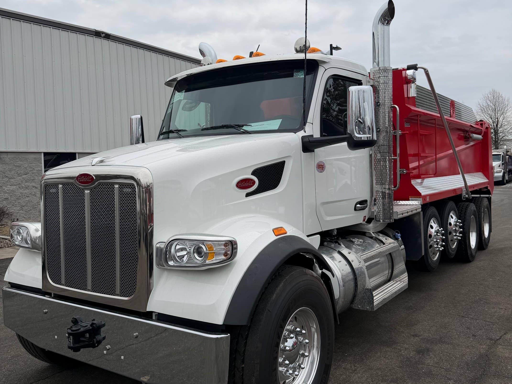 2026 PETERBILT 567