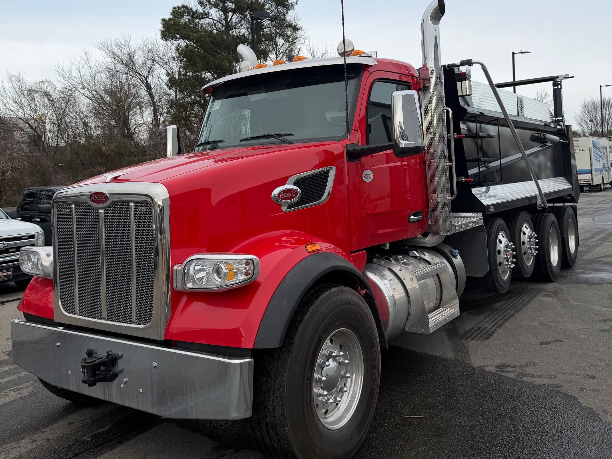 2026 PETERBILT 567