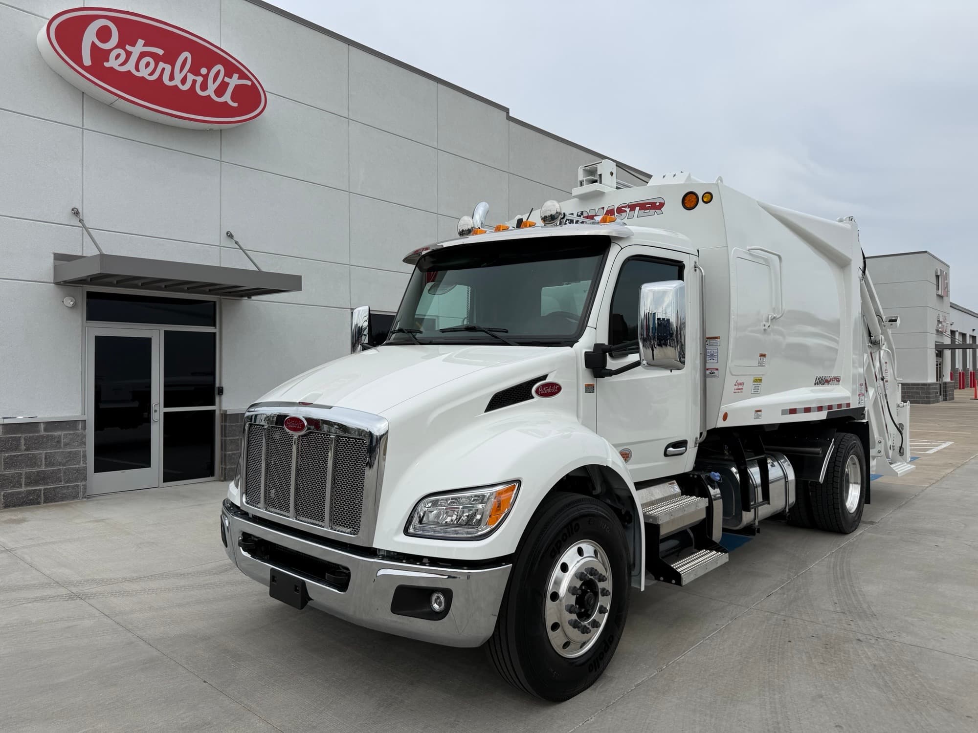 2026 PETERBILT 536