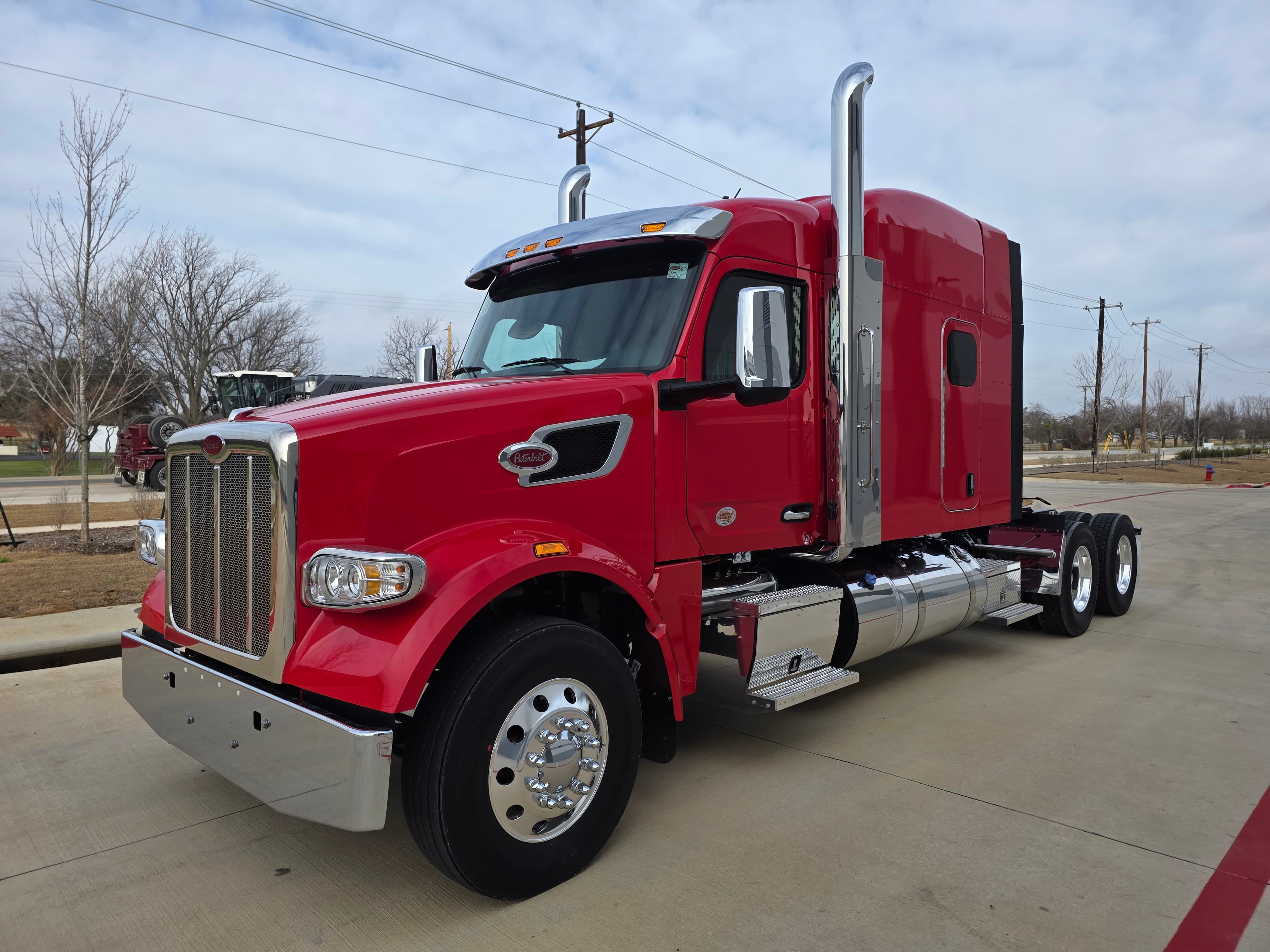 2027 PETERBILT 567