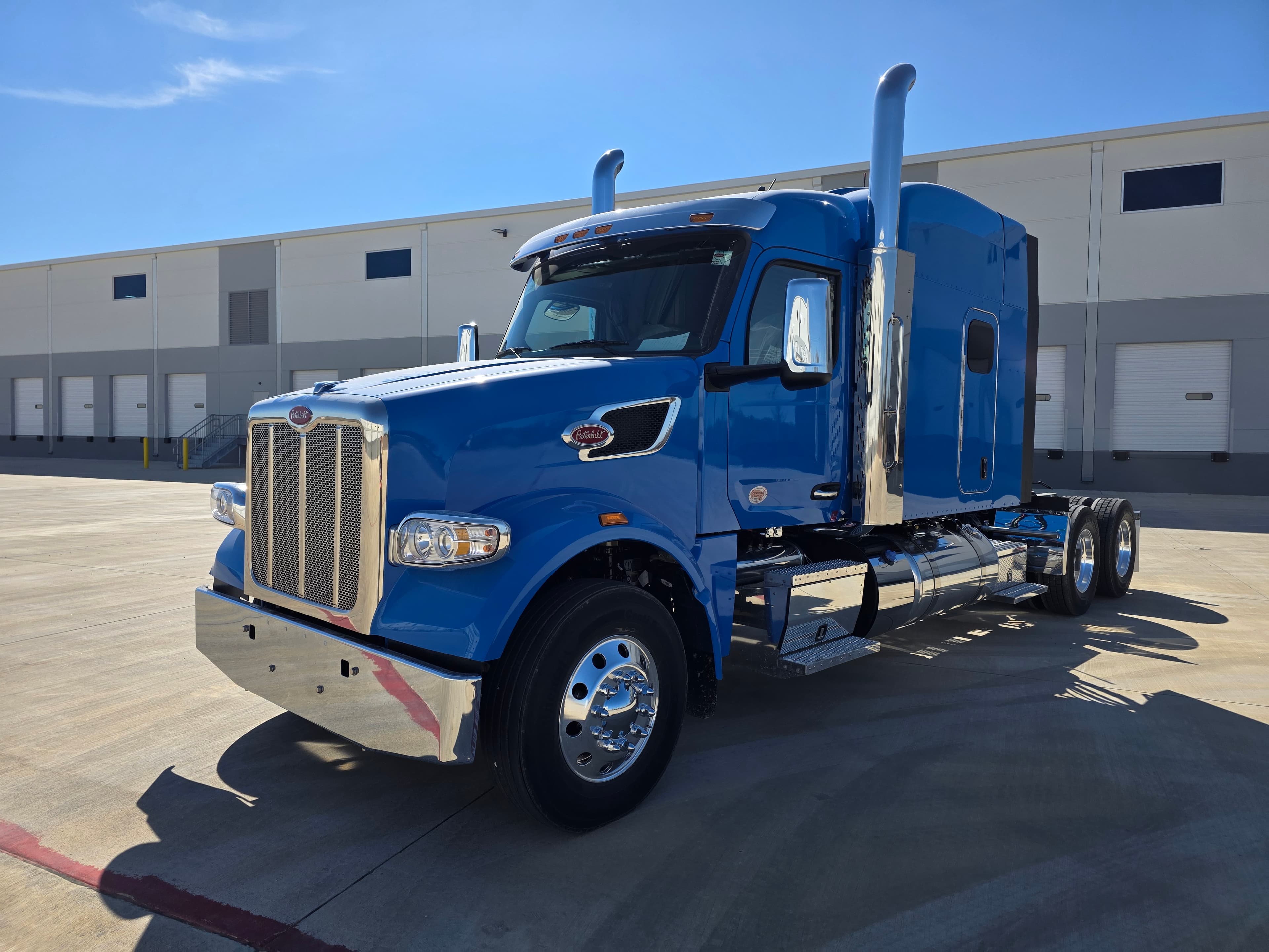 2027 PETERBILT 567
