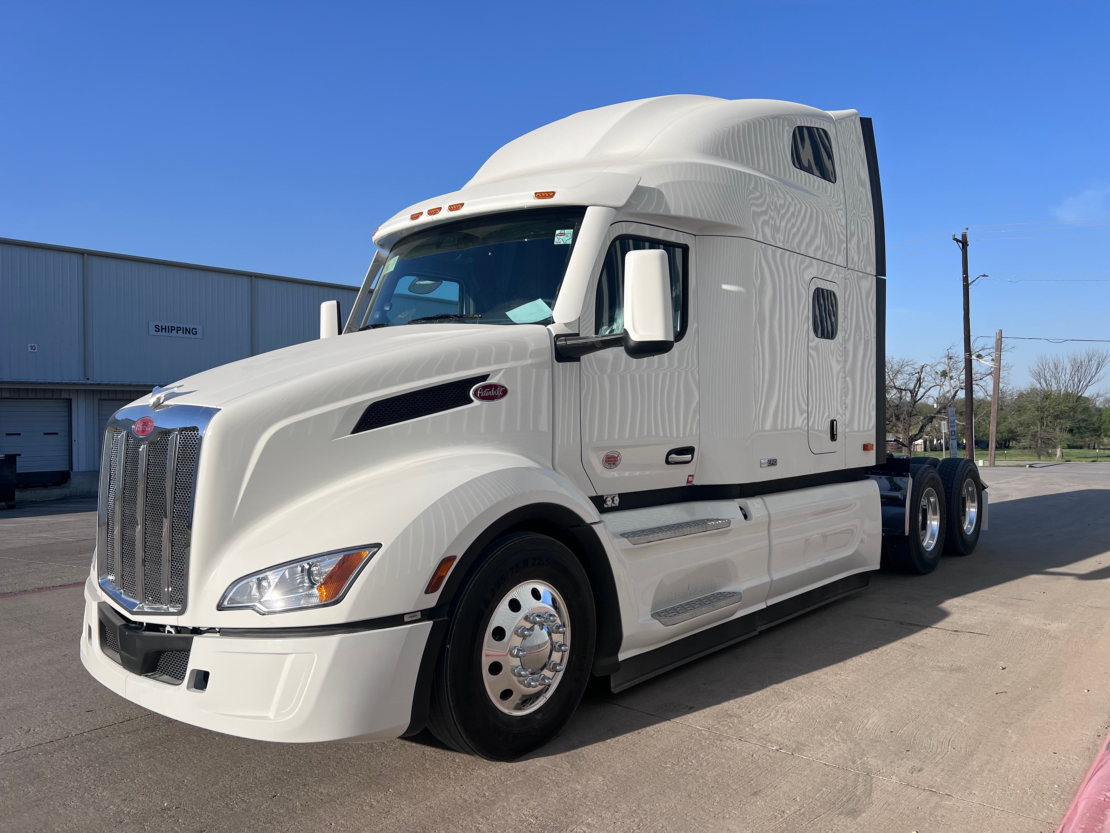 2027 PETERBILT 579