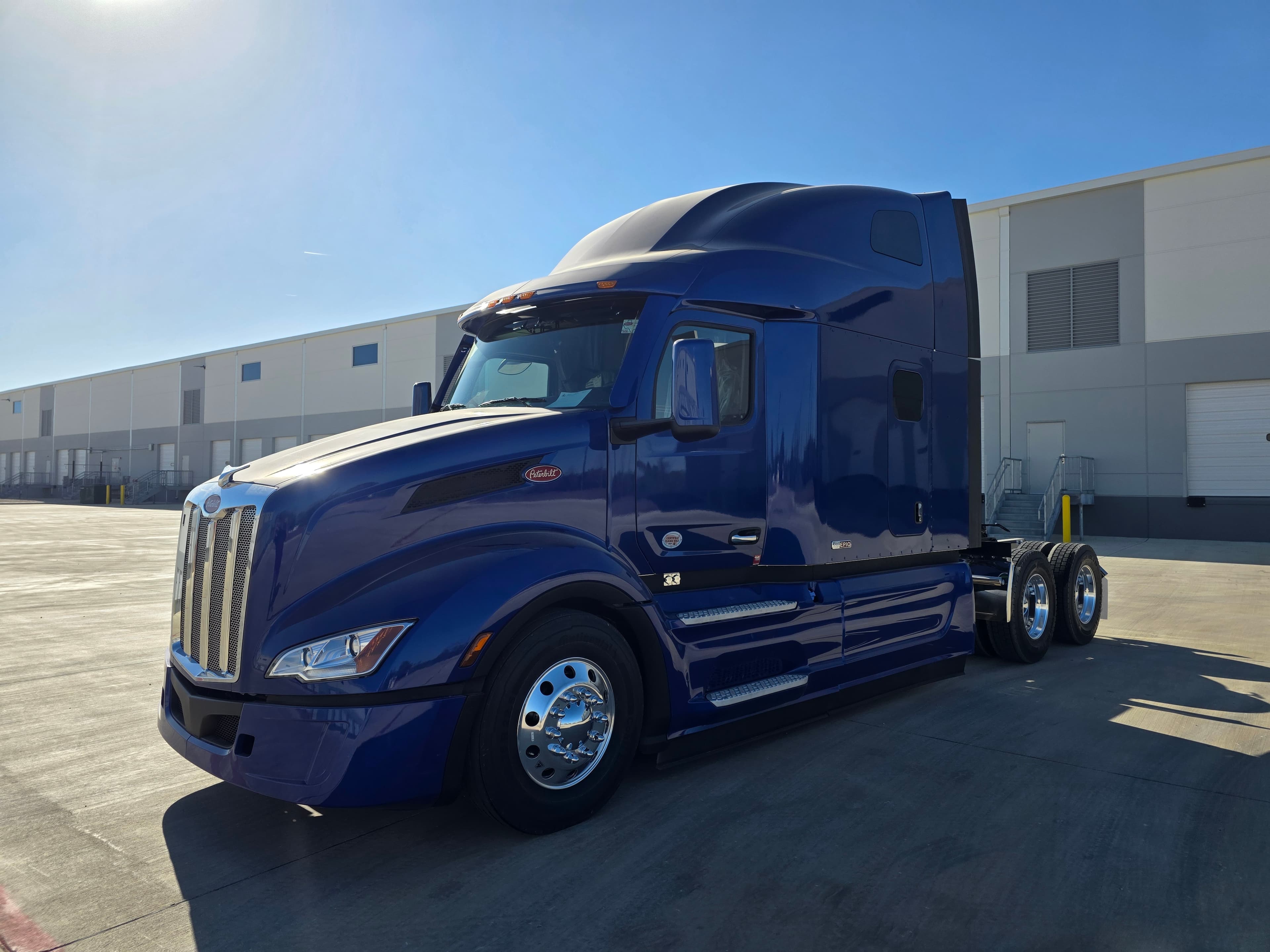 2027 PETERBILT 579