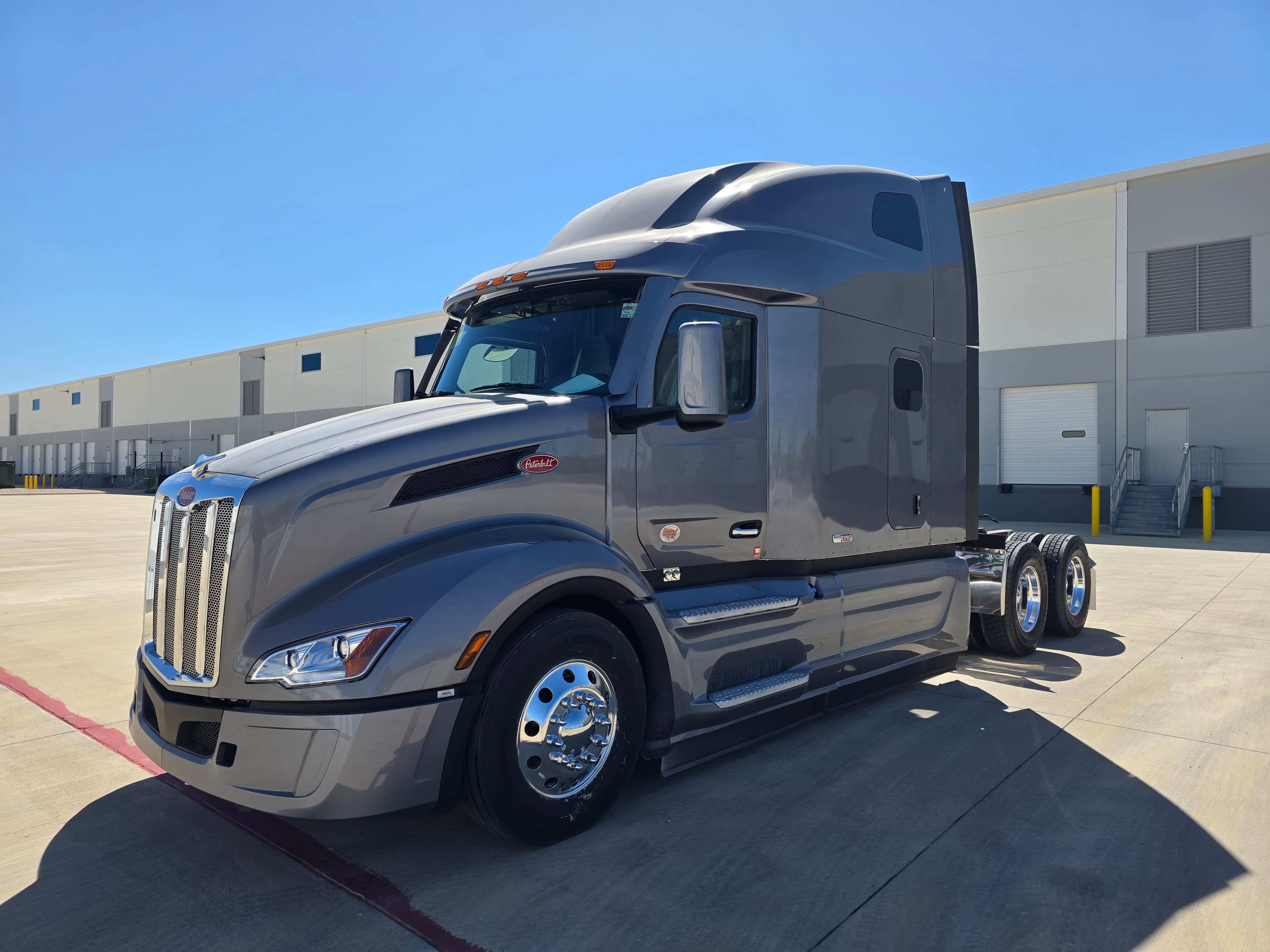 2027 PETERBILT 579