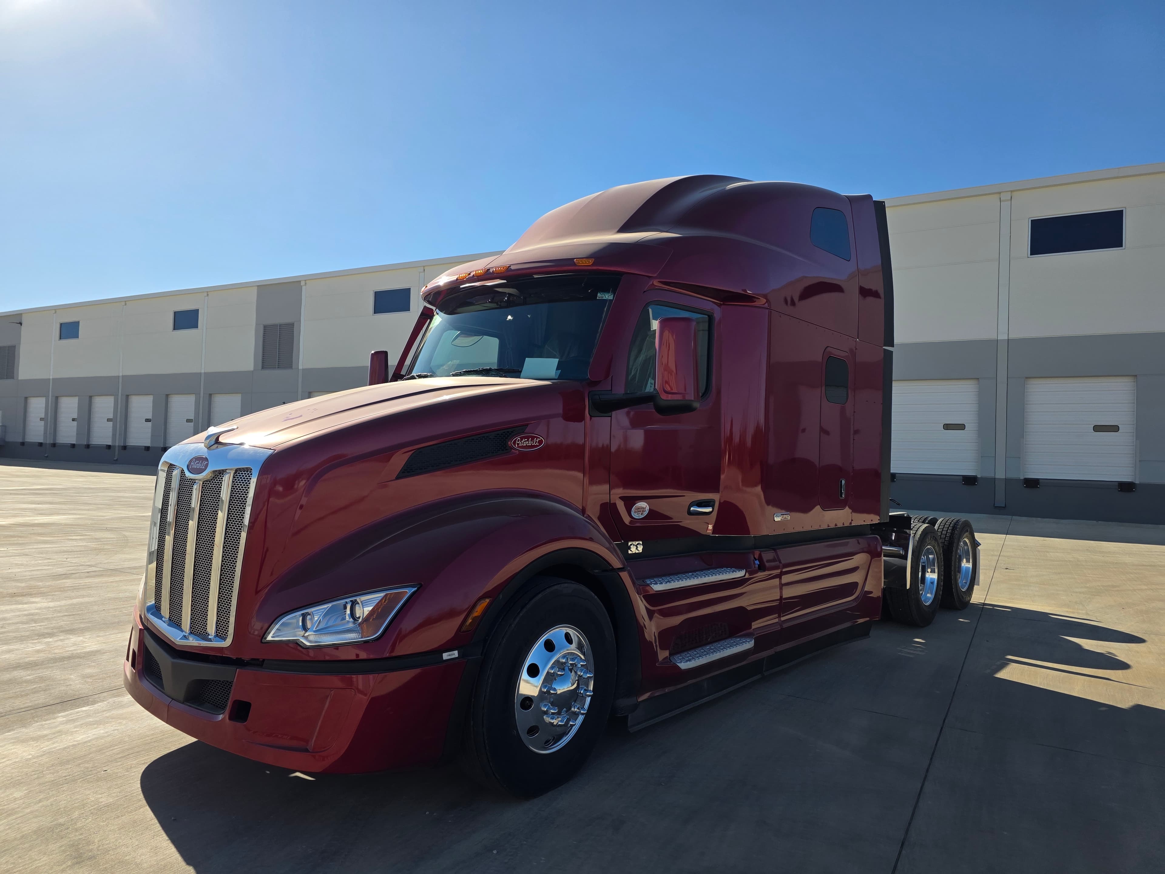 2027 PETERBILT 579