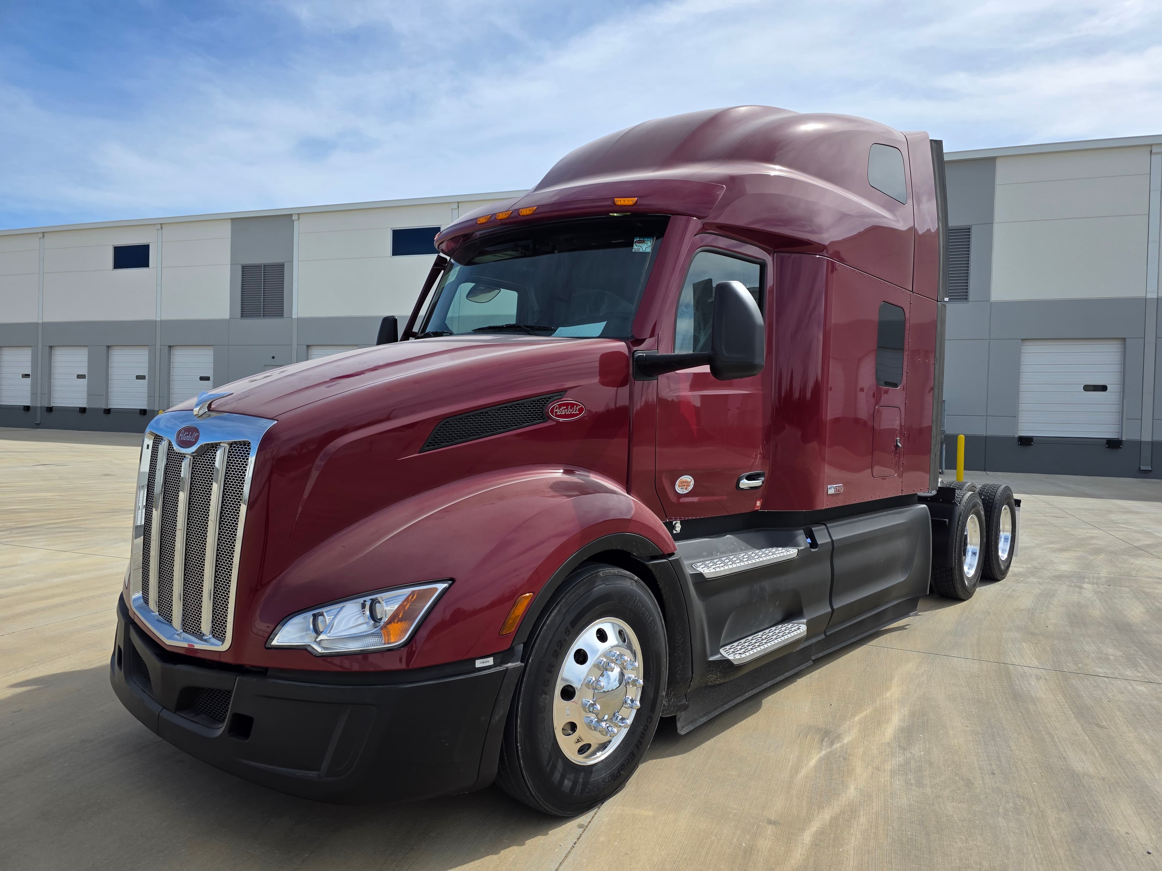 2027 PETERBILT 579