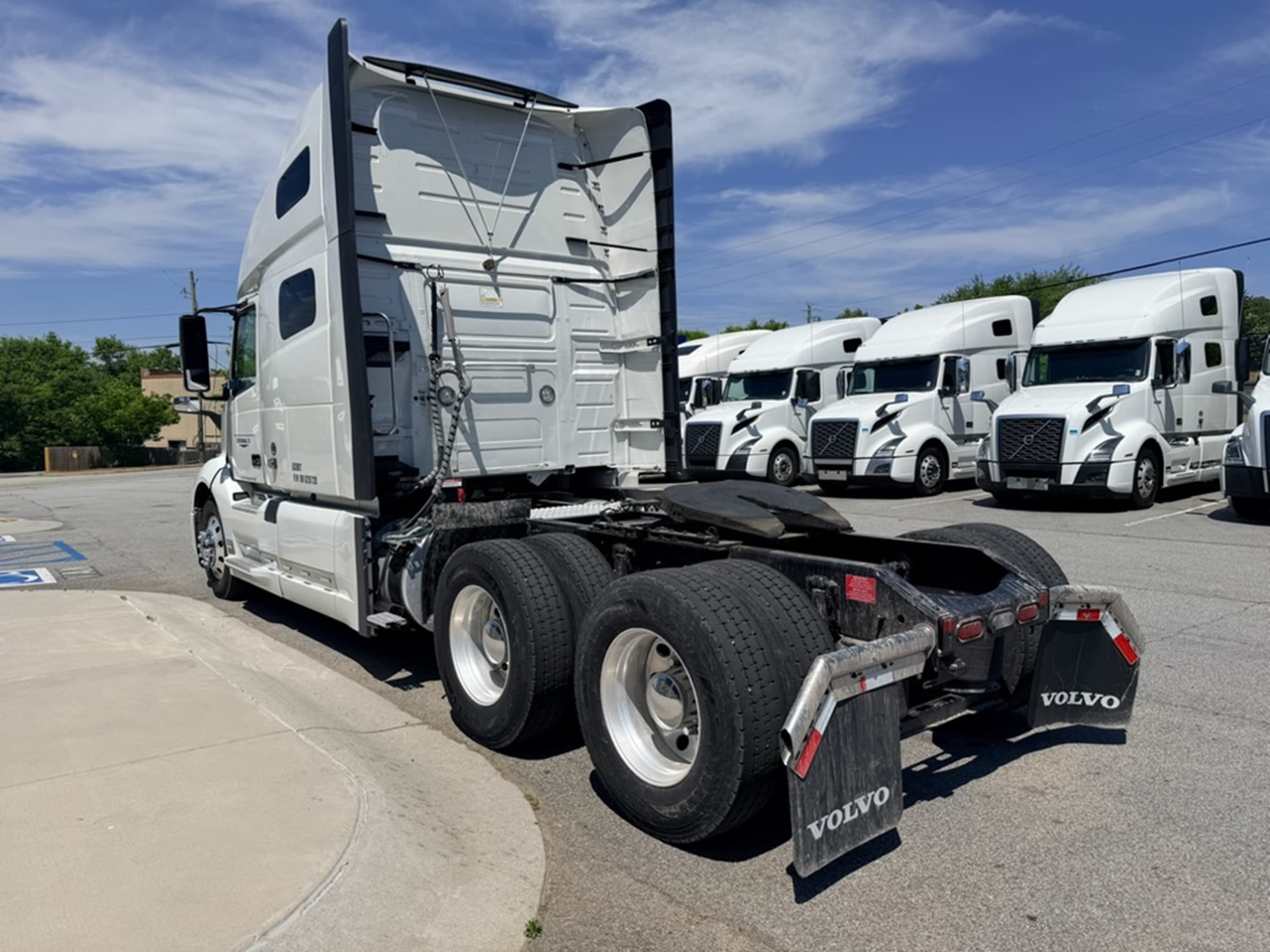 2024 Volvo VNL 760 in GA — photo 5
