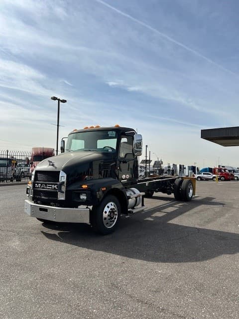 2025 Mack