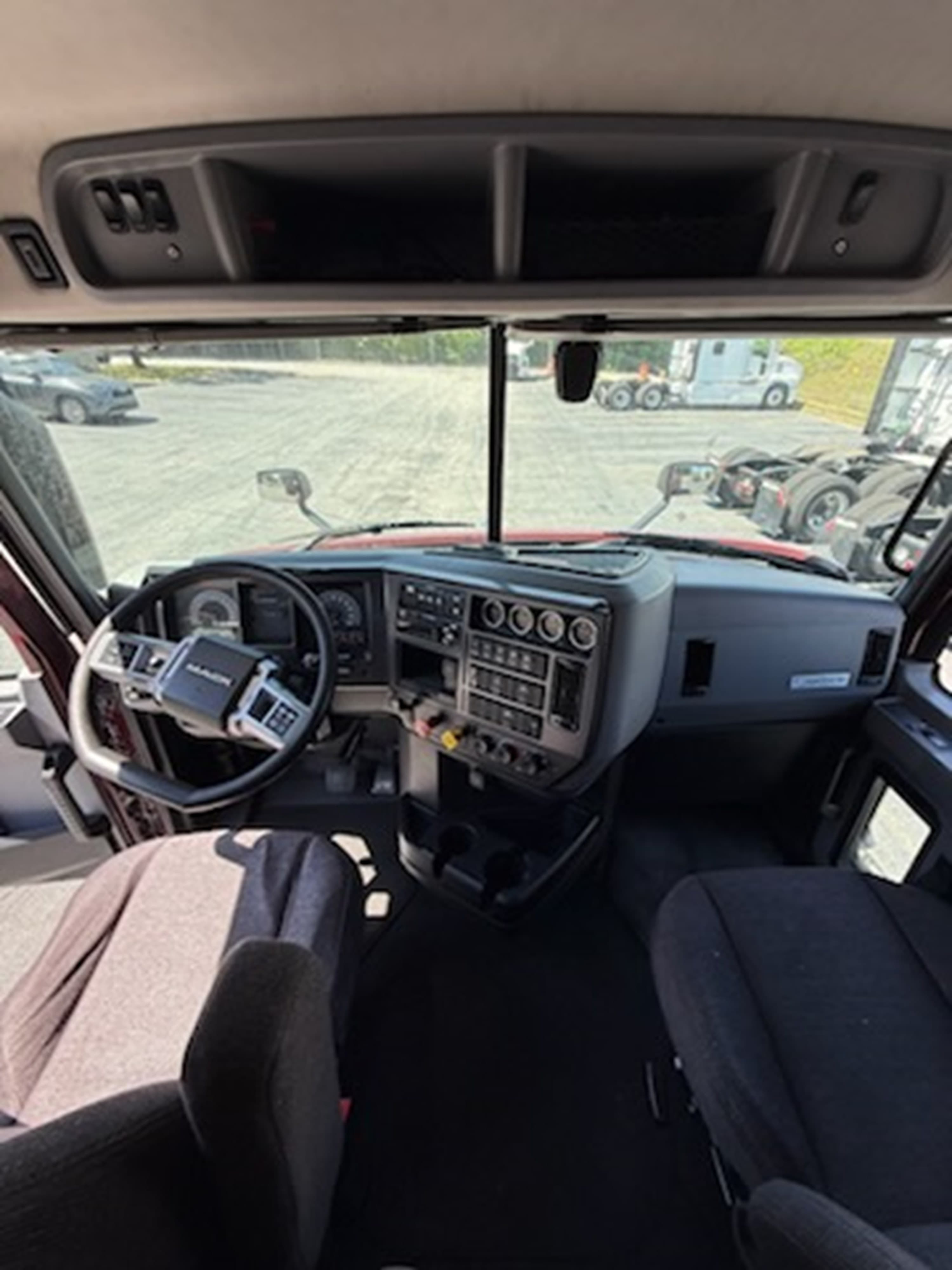 2020 Mack Anthem in GUARDIAN ATLANTA — photo 11