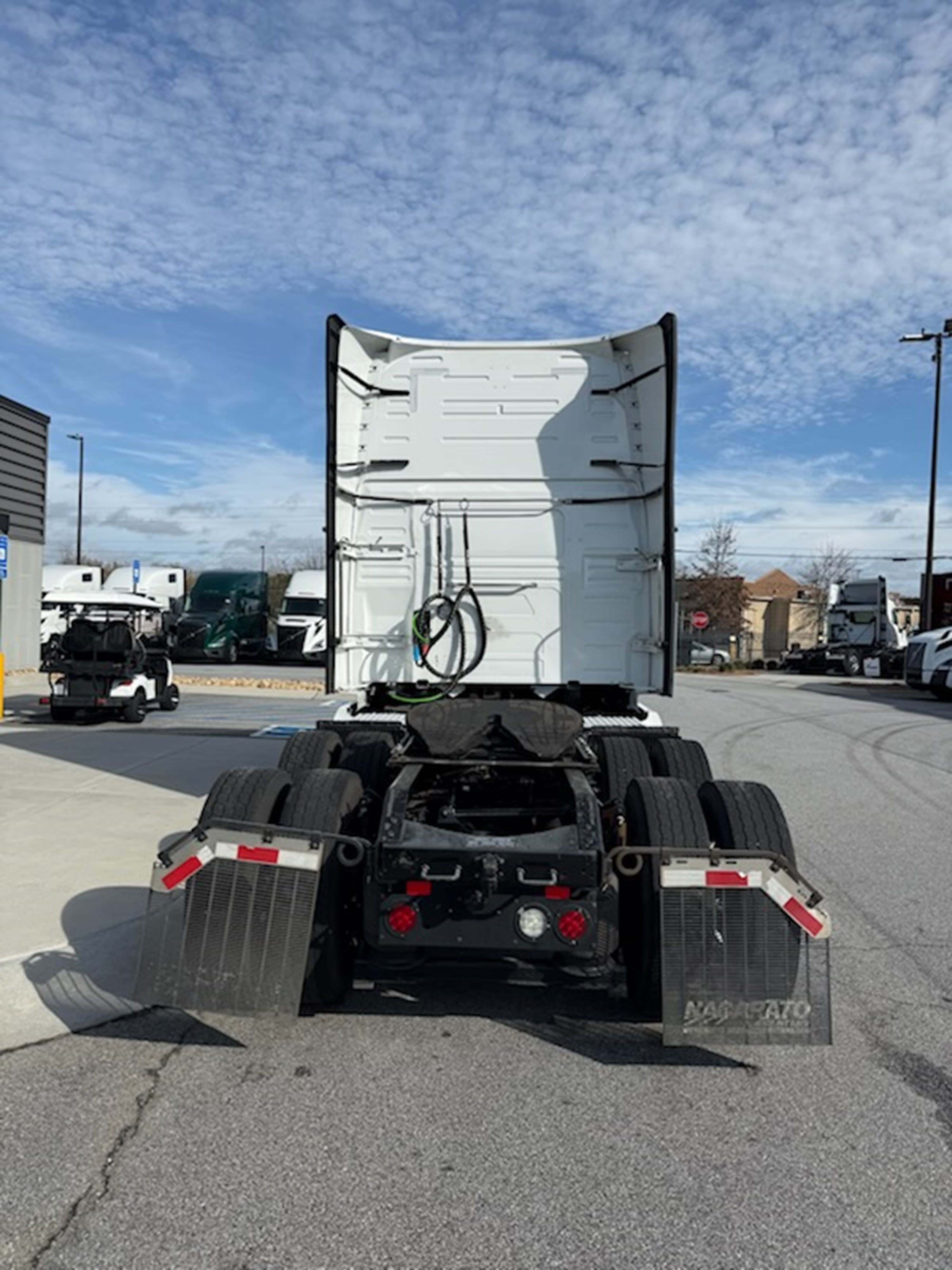 2023 Volvo VNL 760 in ATLANTA (700 & 703), GA — photo 4