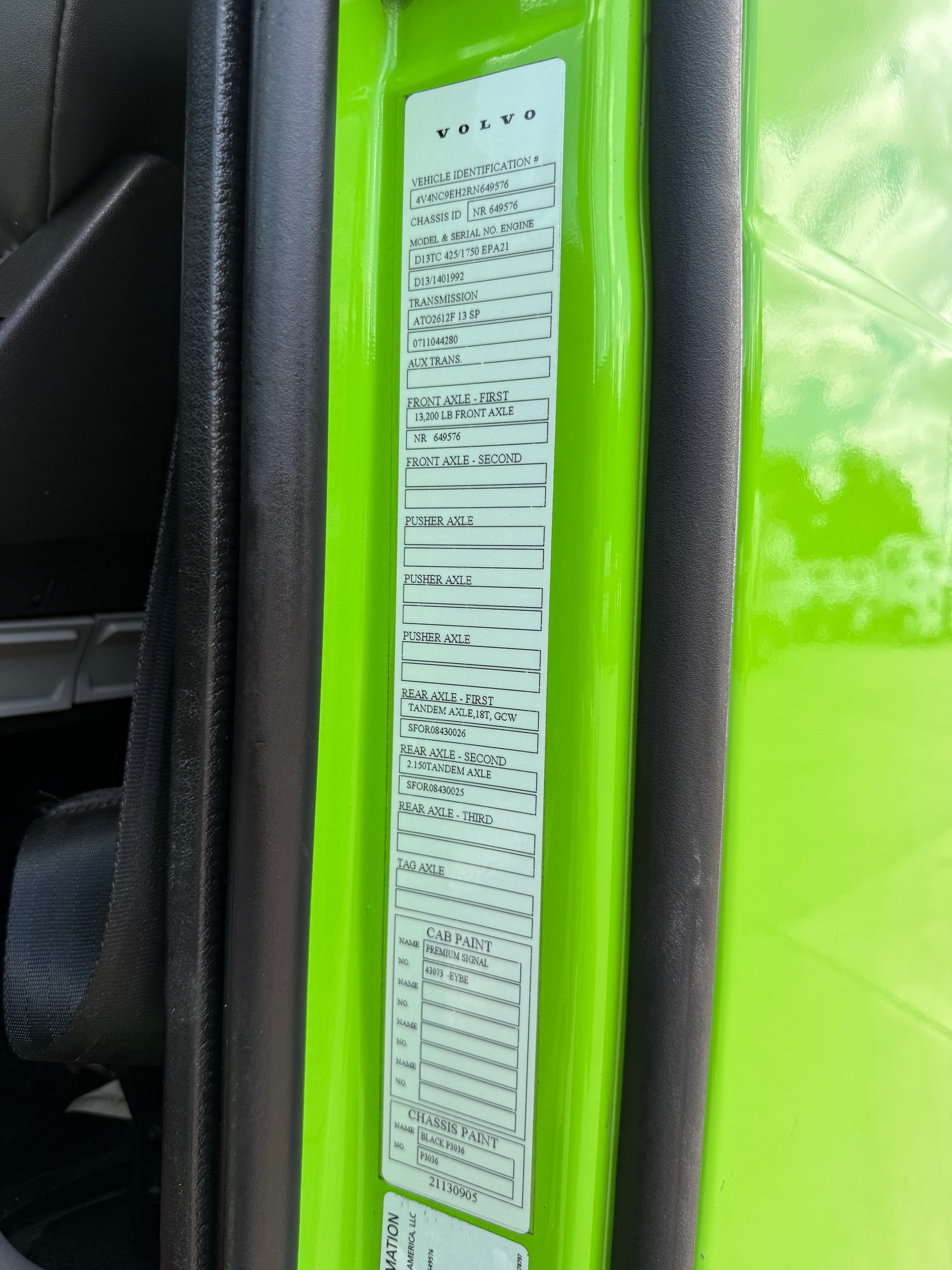 2024 Volvo VNL 760 in HOUSTON, TX — photo 25
