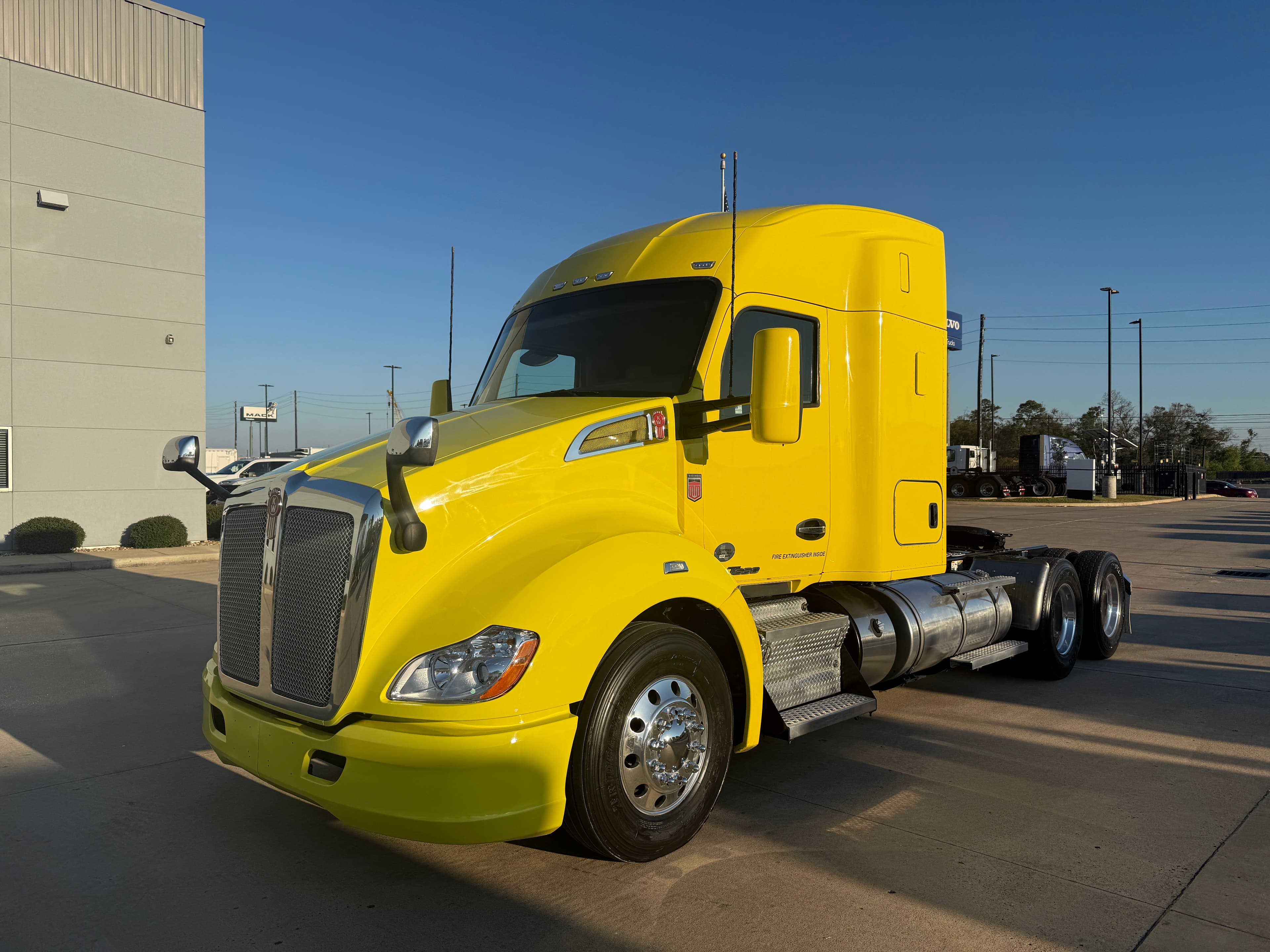 2019 Kenworth T680