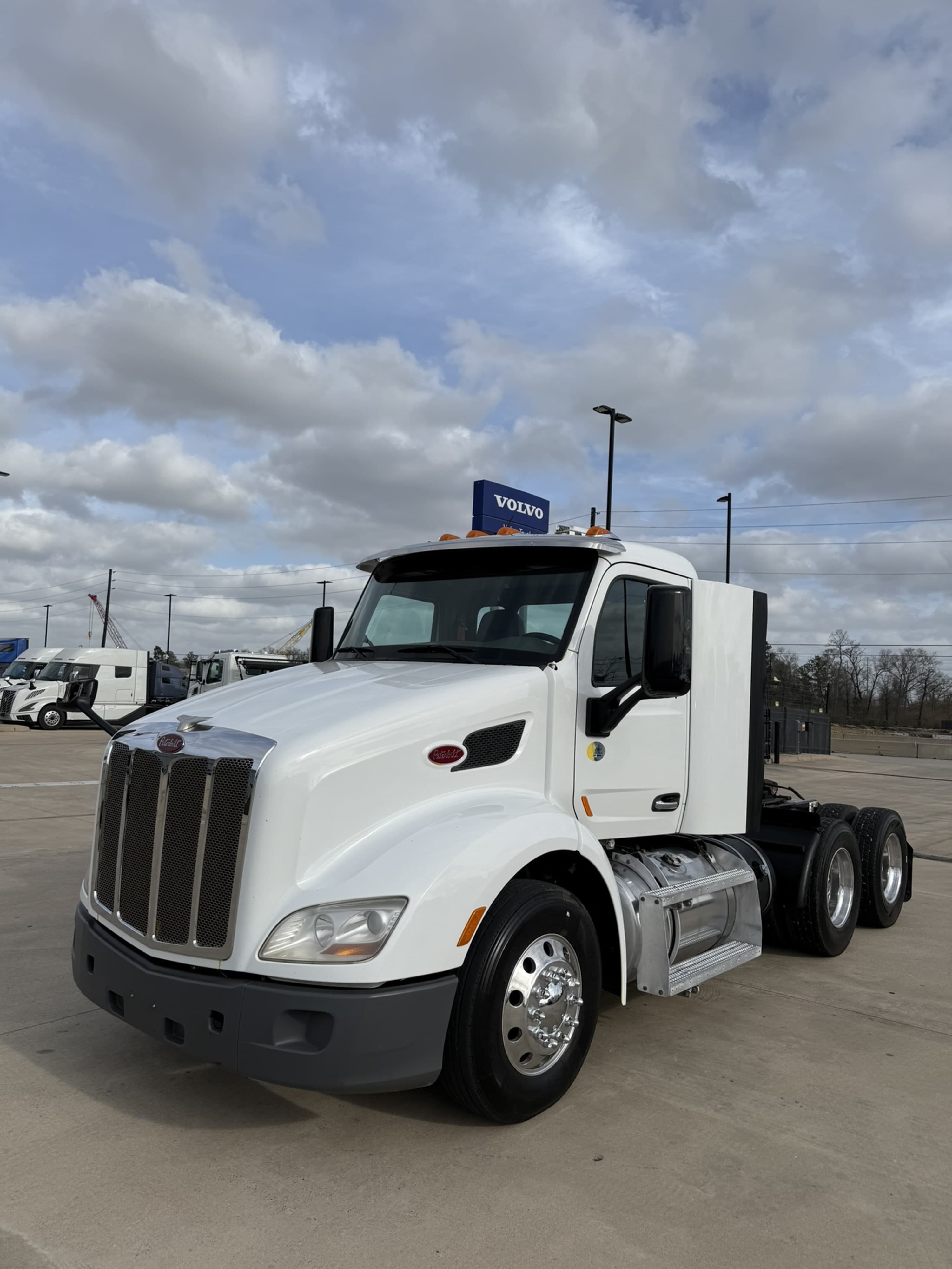 2017 Peterbilt 579
