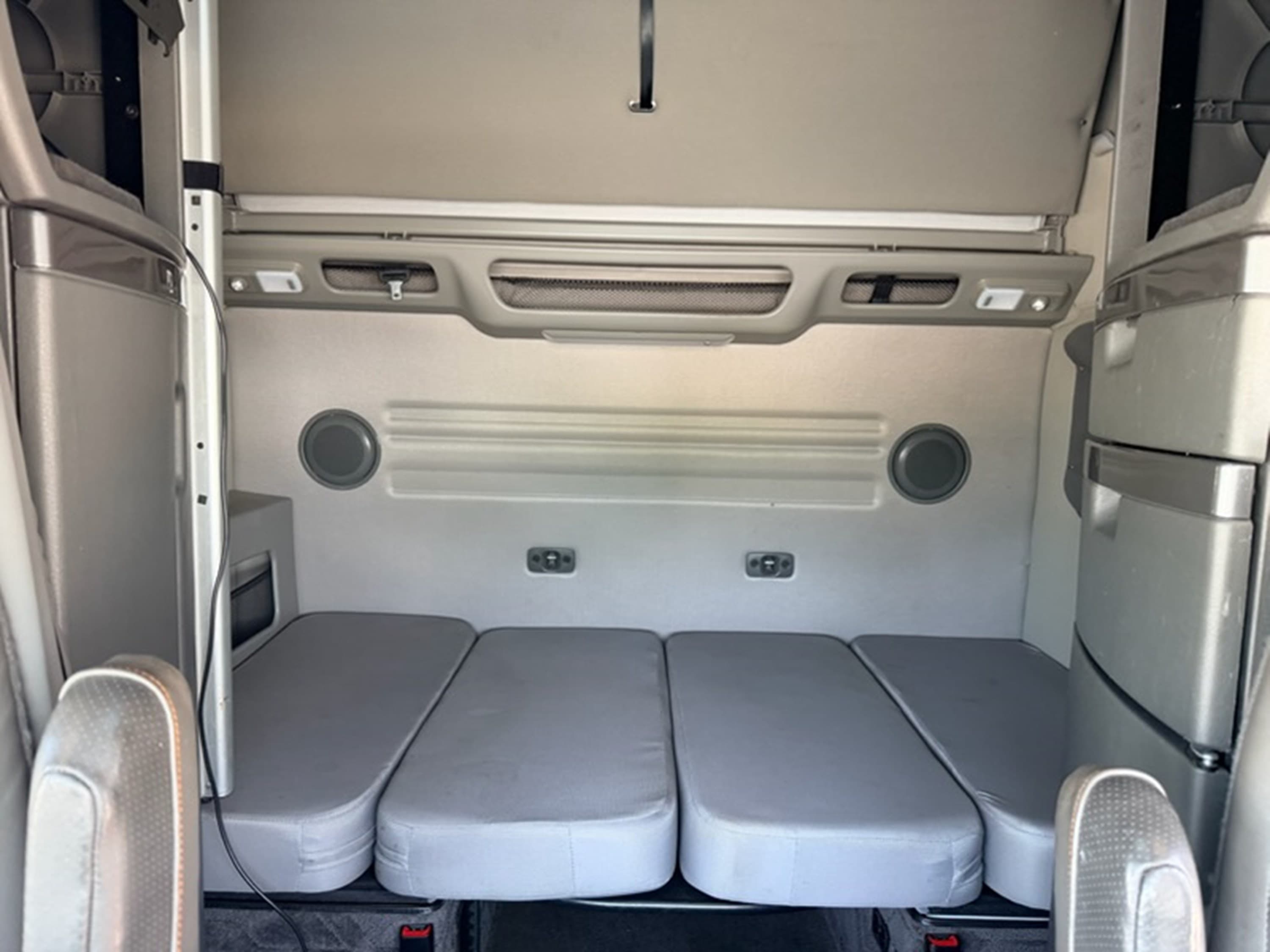 2024 Volvo VNL 860 in GA — photo 10