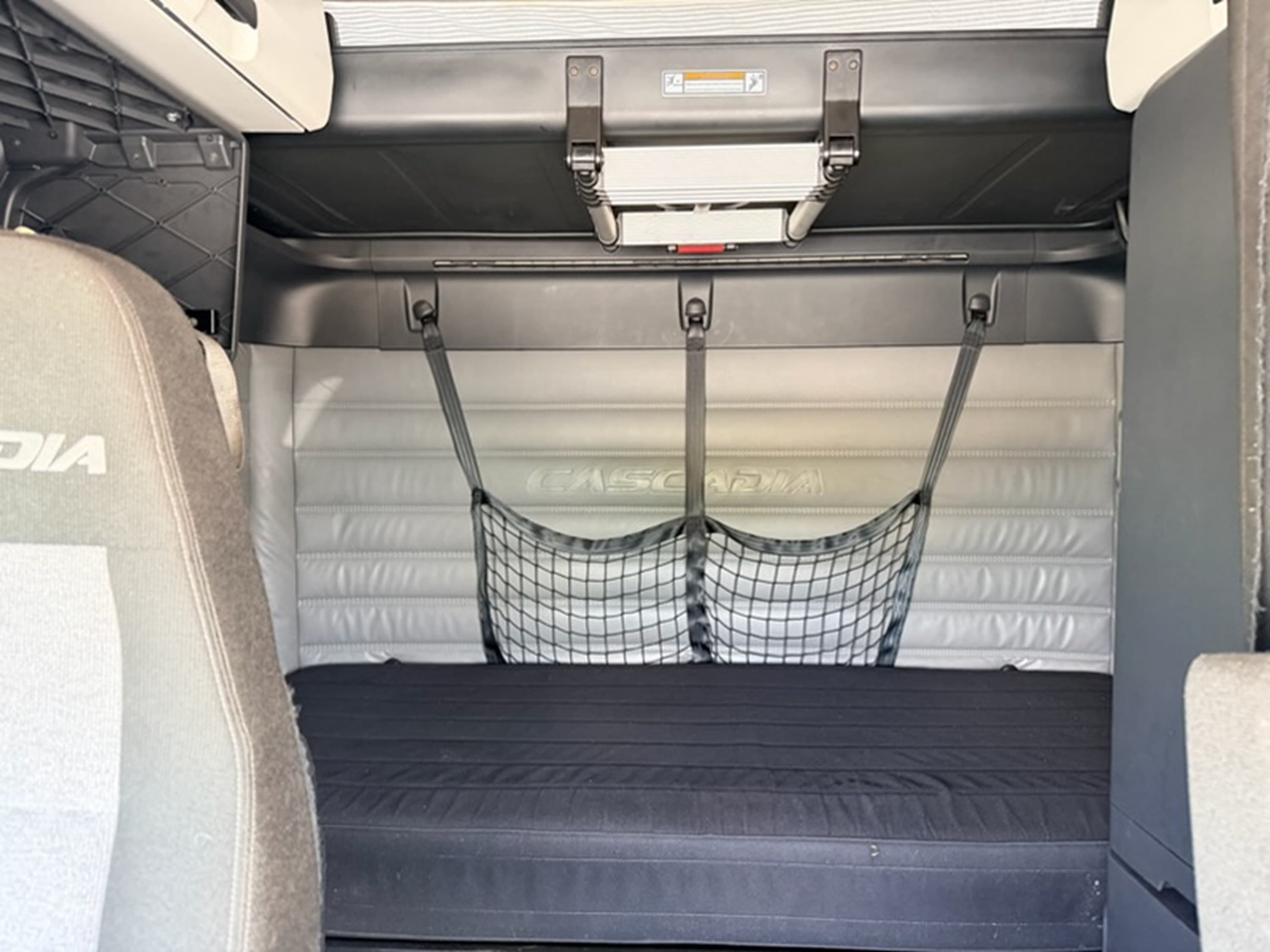 2023 Freightliner Cascadia in GA — photo 9
