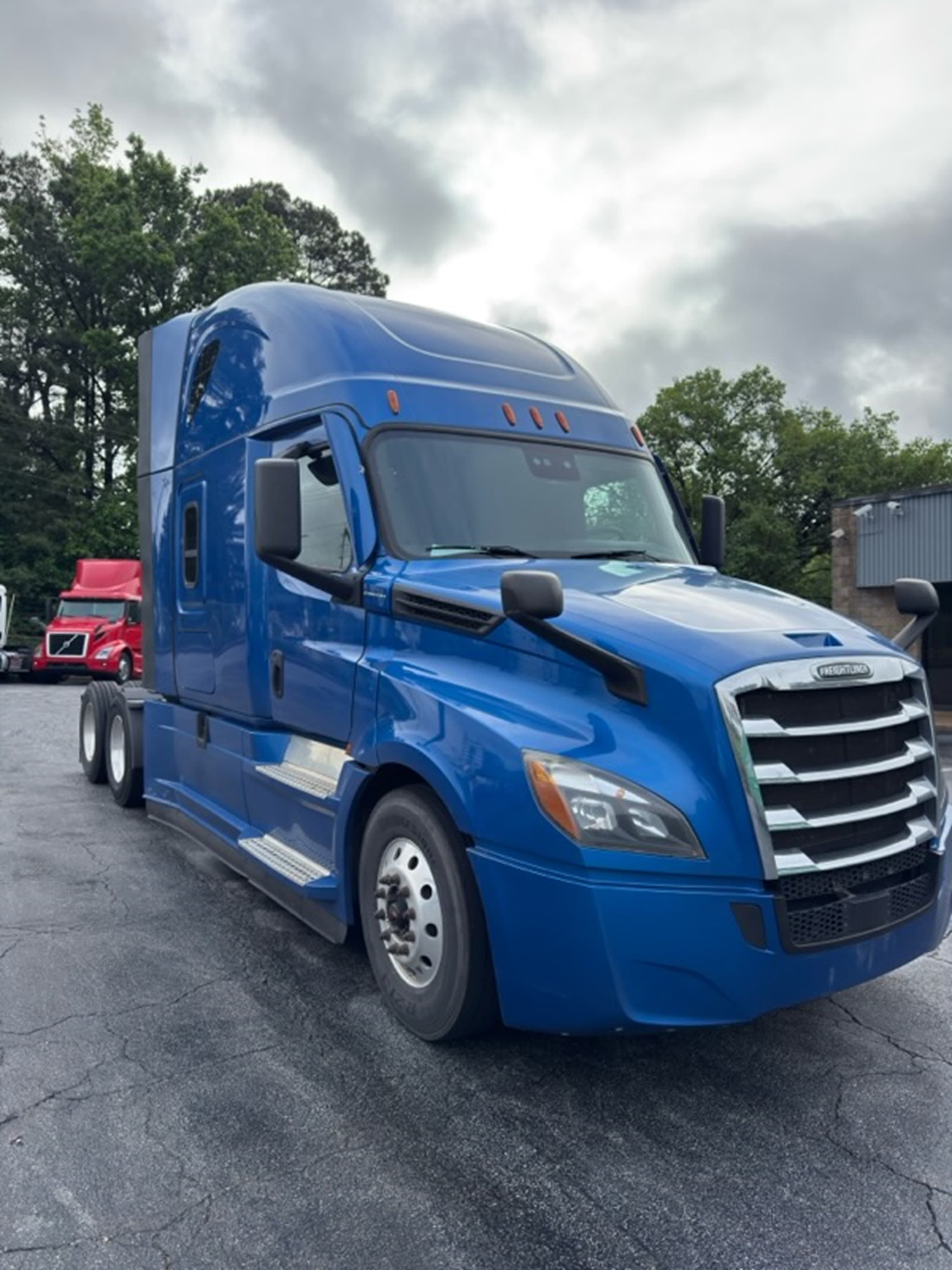 2021 Freightliner Cascadia in GUARDIAN ATLANTA — photo 3