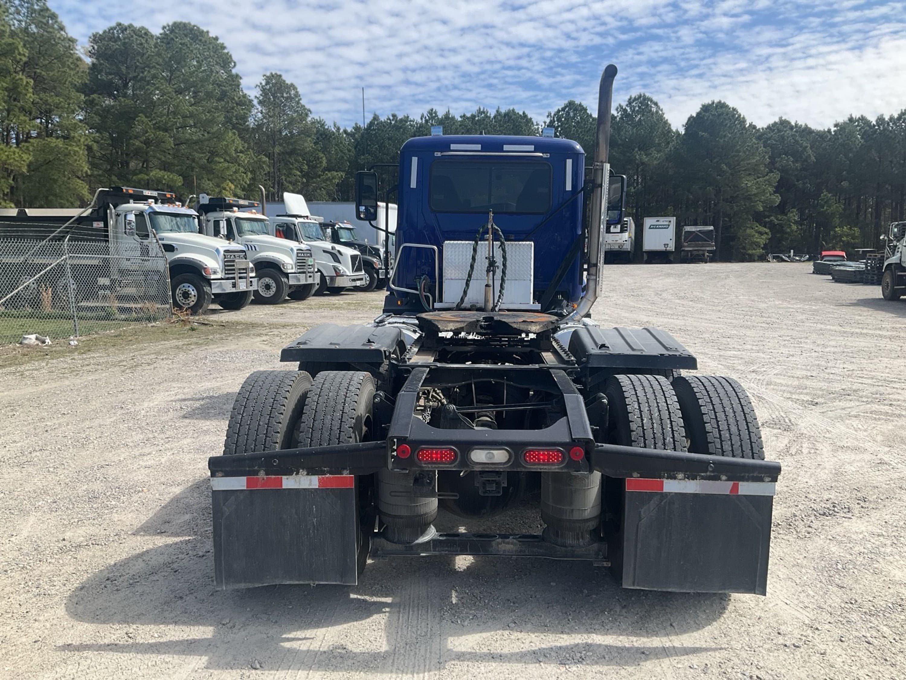 2024 Mack Anthem in CHARLOTTE, NC — photo 6