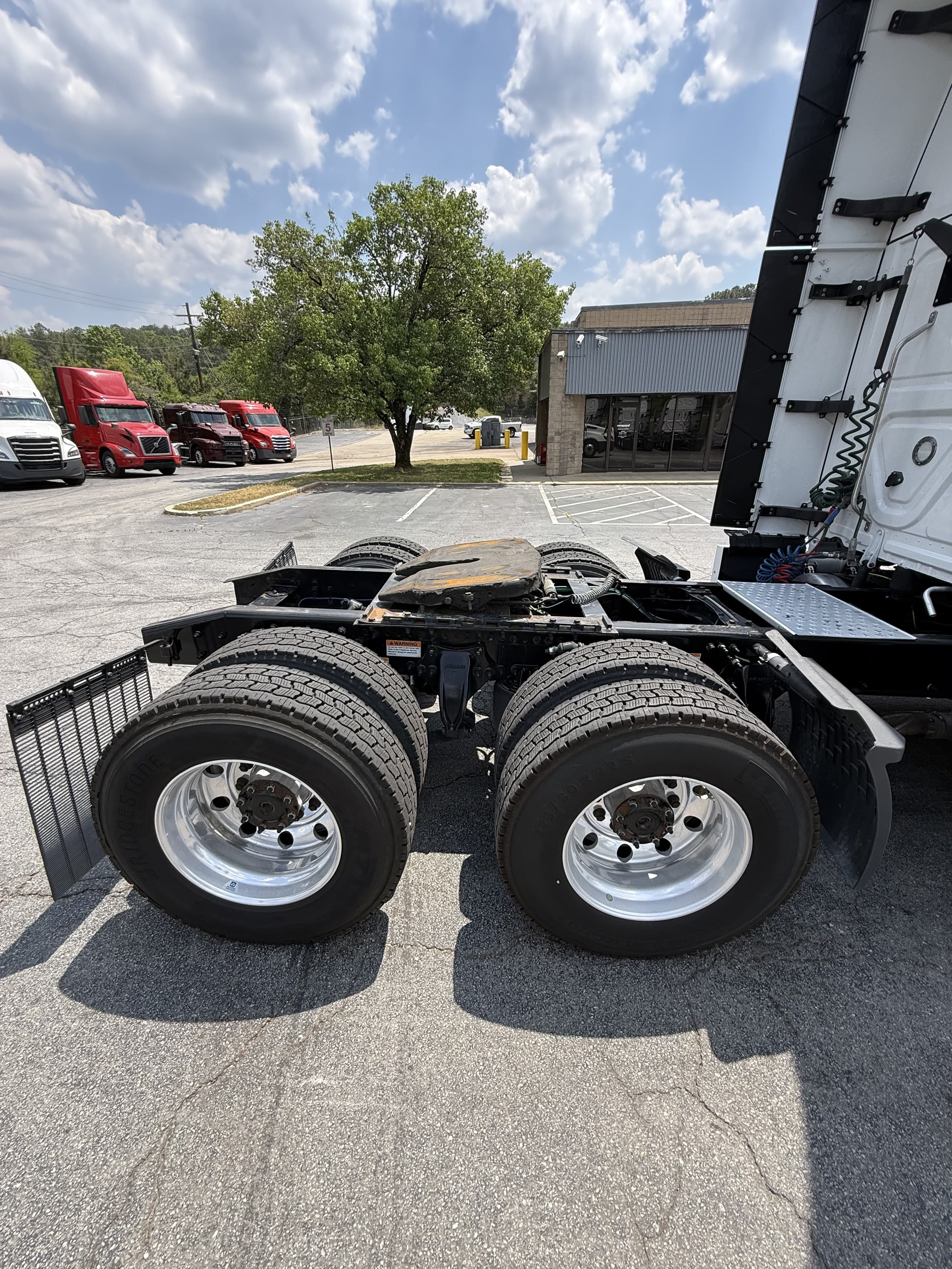 2024 Freightliner Cascadia in GUARDIAN ATLANTA — photo 5