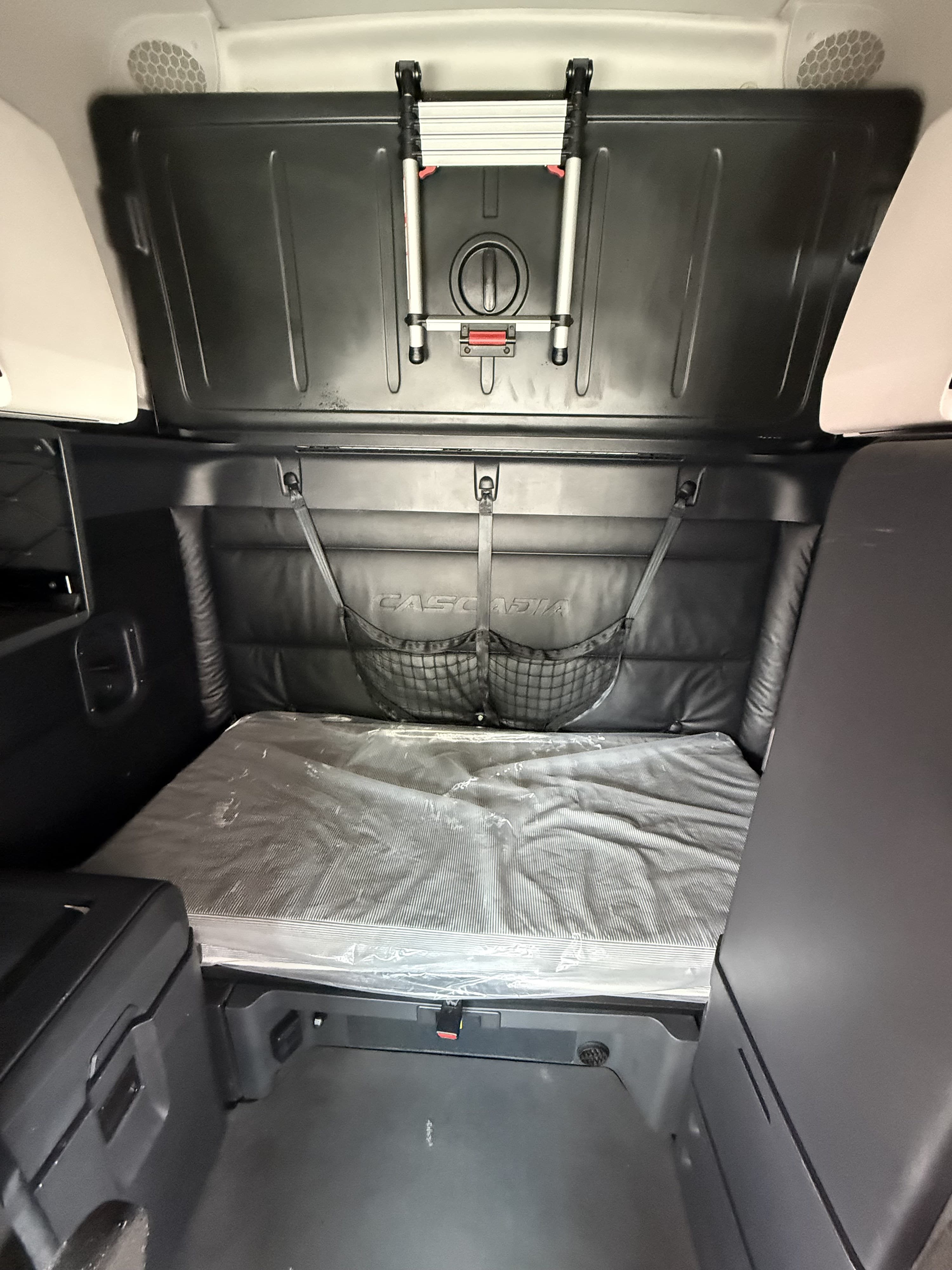 2024 Freightliner Cascadia in GUARDIAN ATLANTA — photo 11