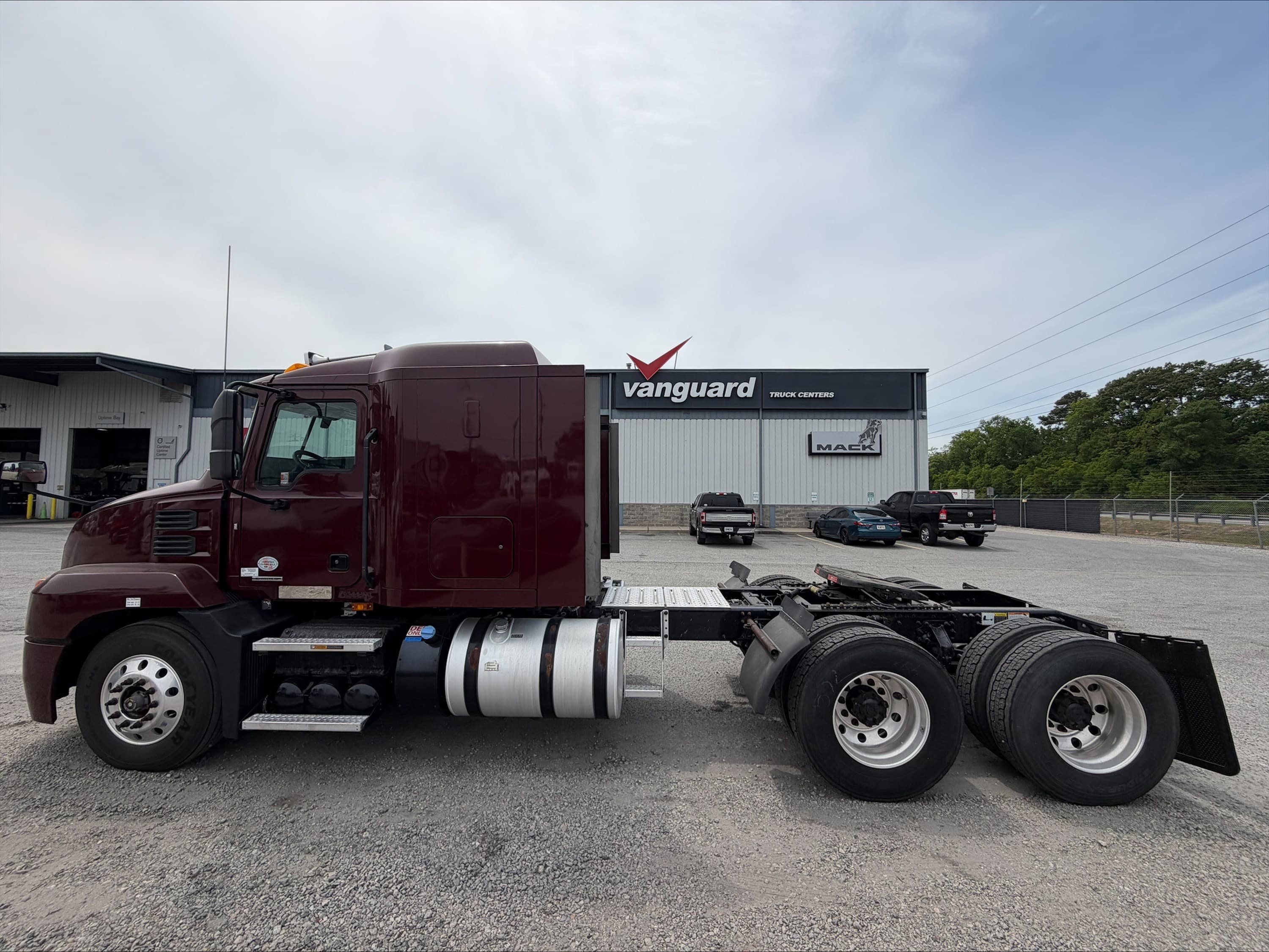 2020 Mack Anthem in SAVANNAH, GA — photo 2