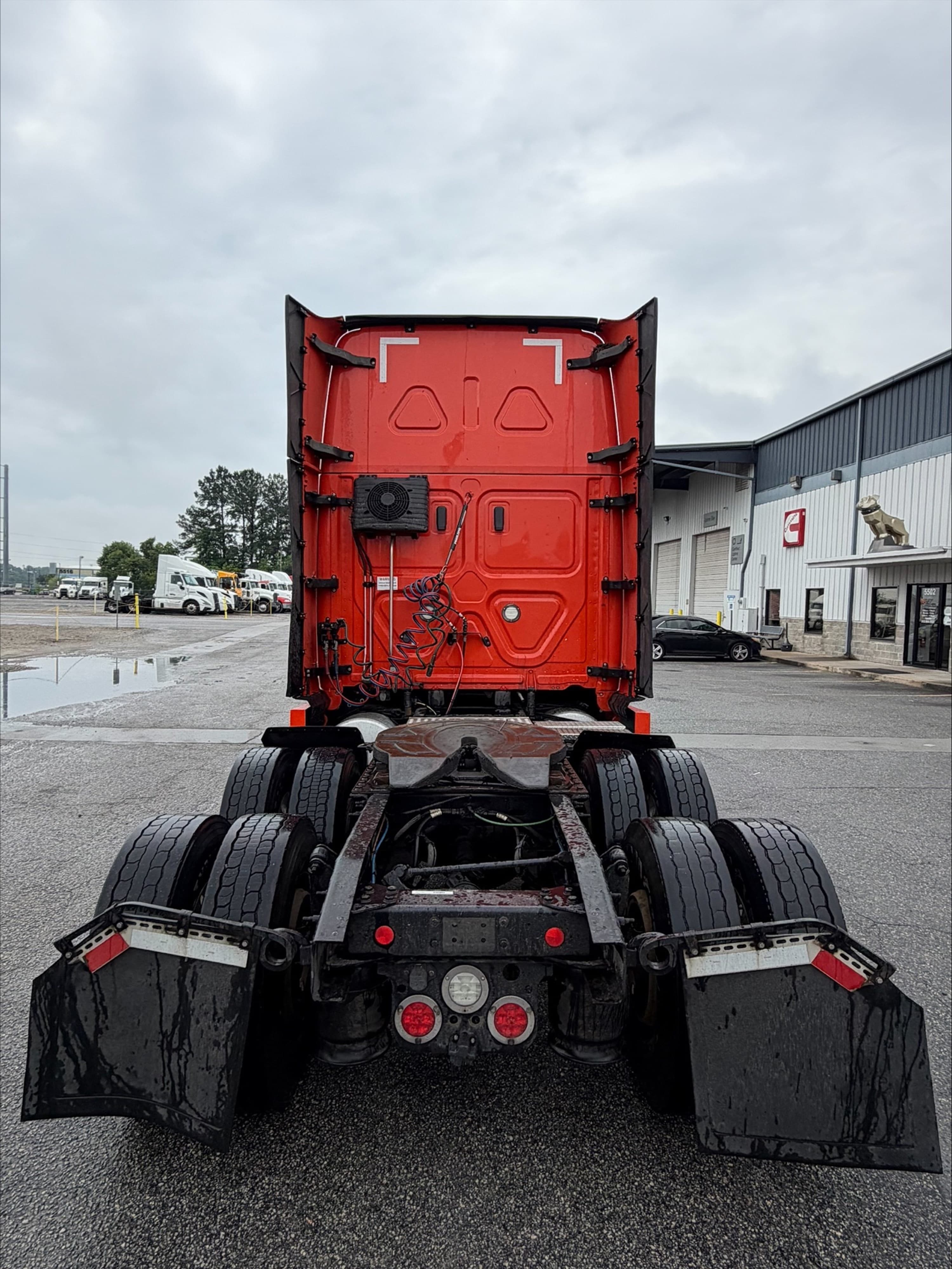 2020 Freightliner Cascadia in SAVANNAH, GA — photo 4