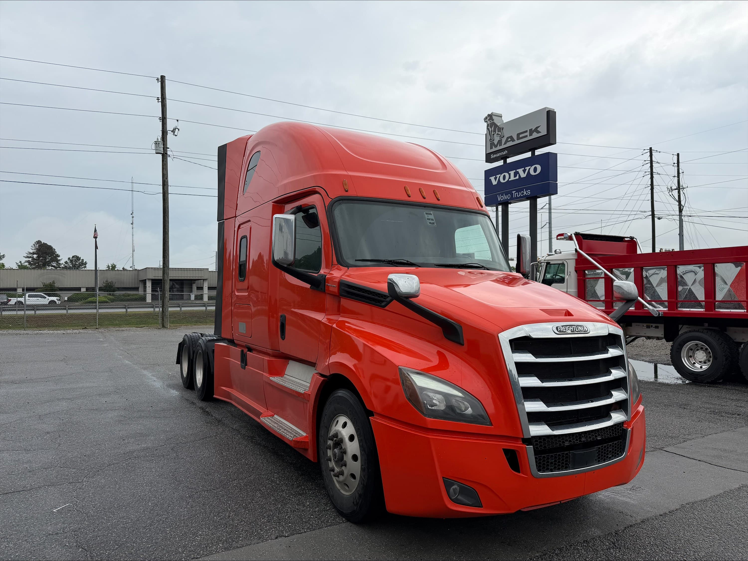 2020 Freightliner Cascadia in SAVANNAH, GA — photo 7