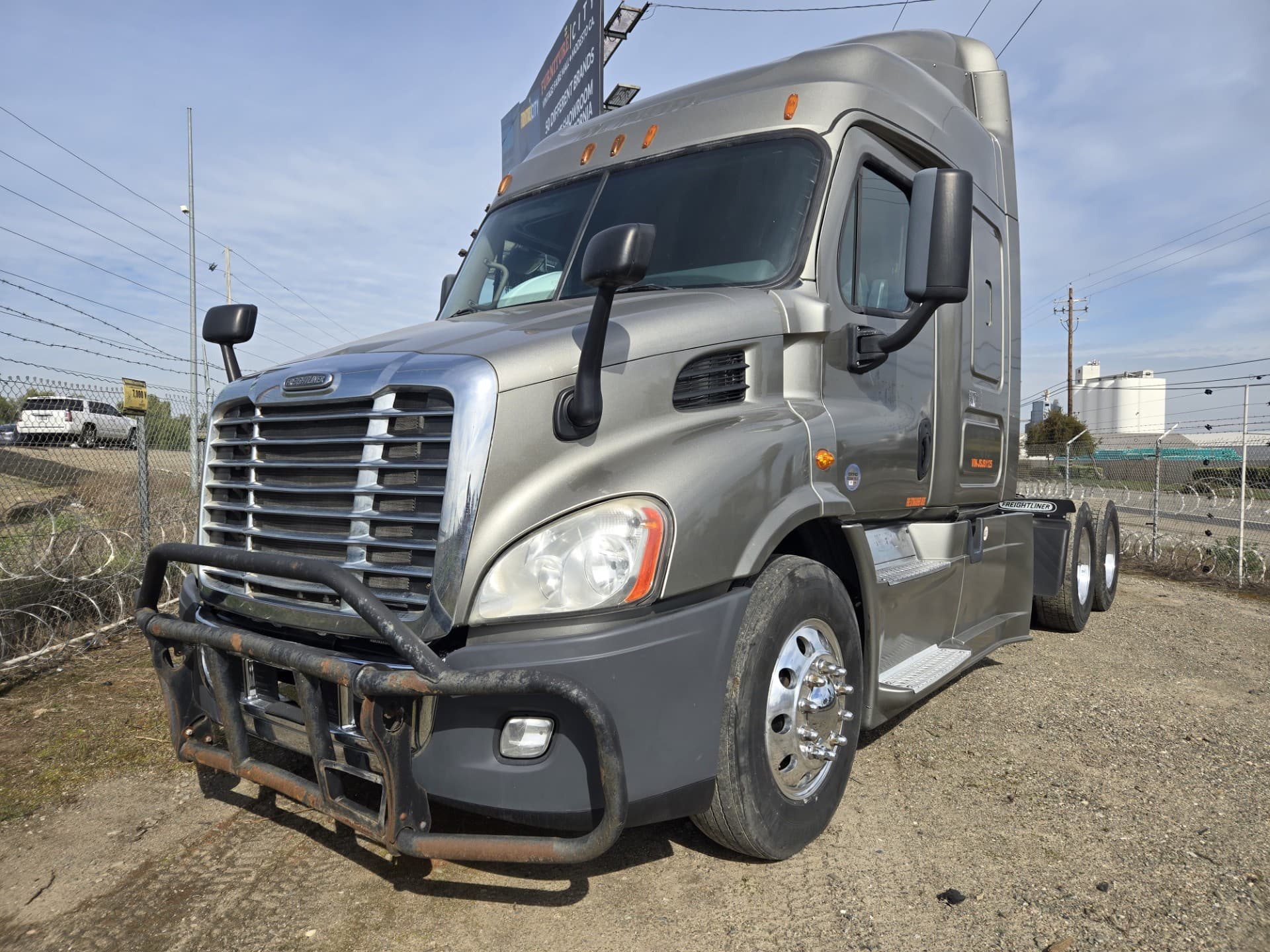 2018 FREIGHTLINER CASCADIA 113SLP