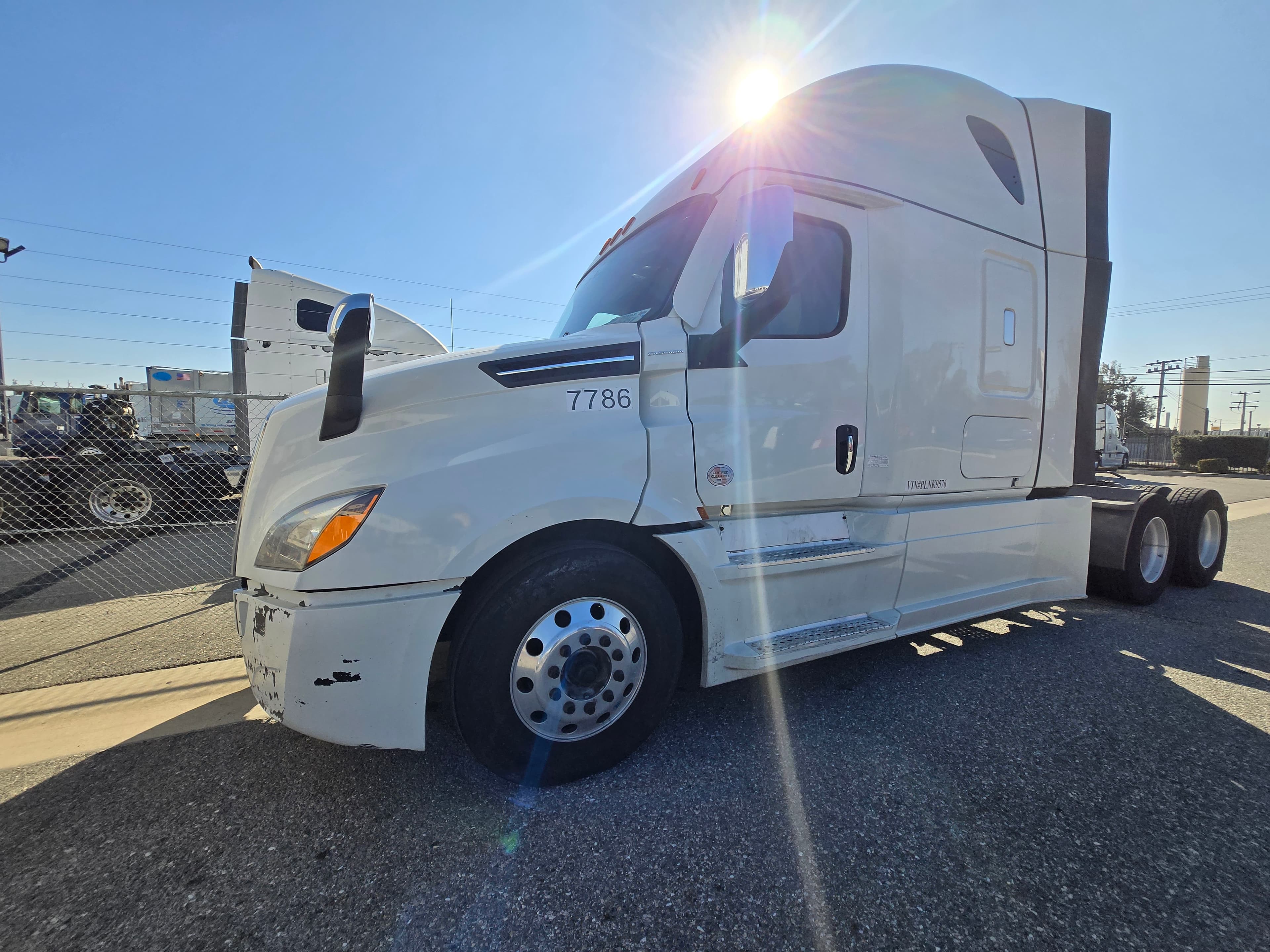 2023 FREIGHTLINER CASCADIA 126SLP