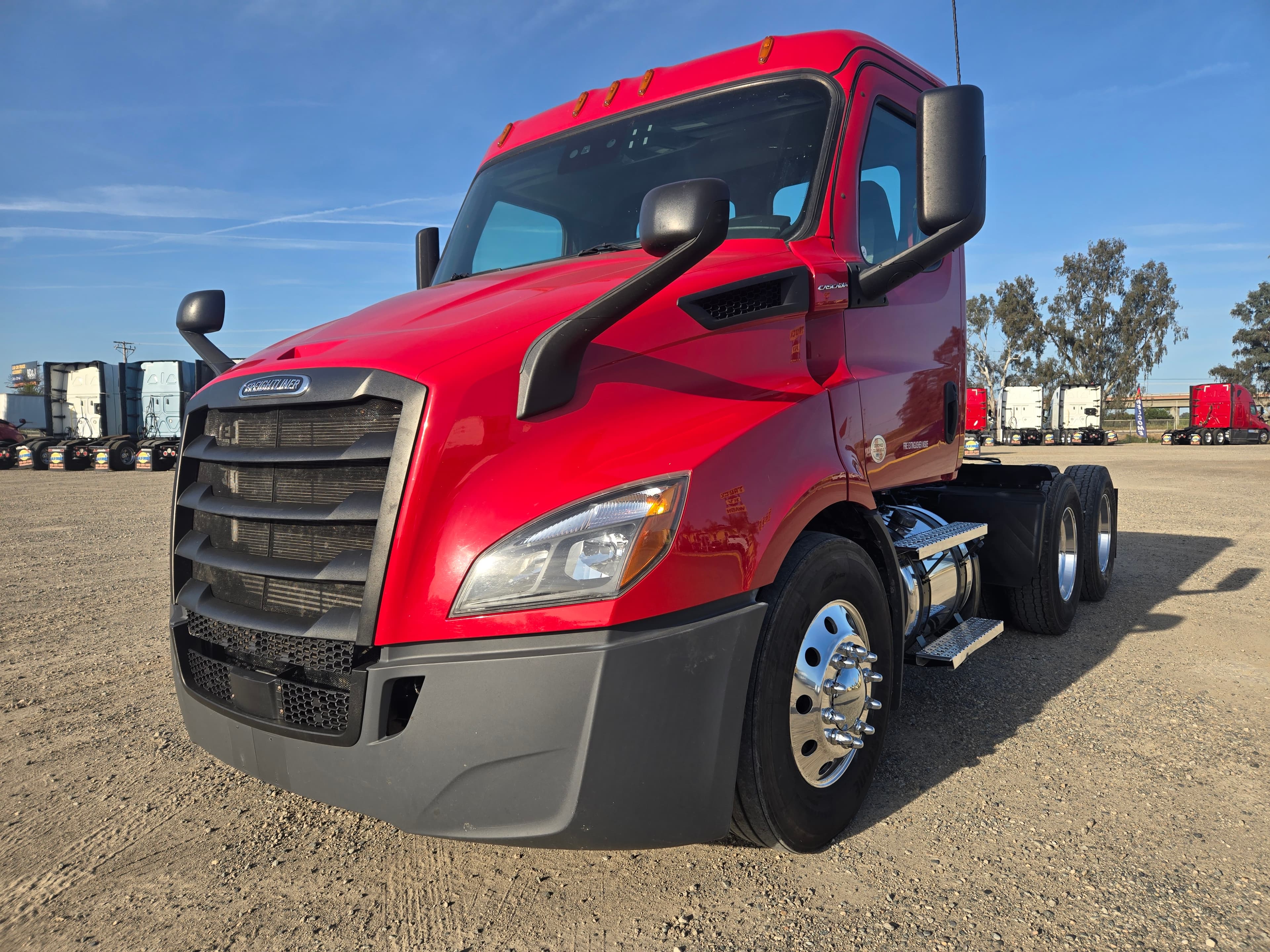 2021 FREIGHTLINER CASCADIA 116DC