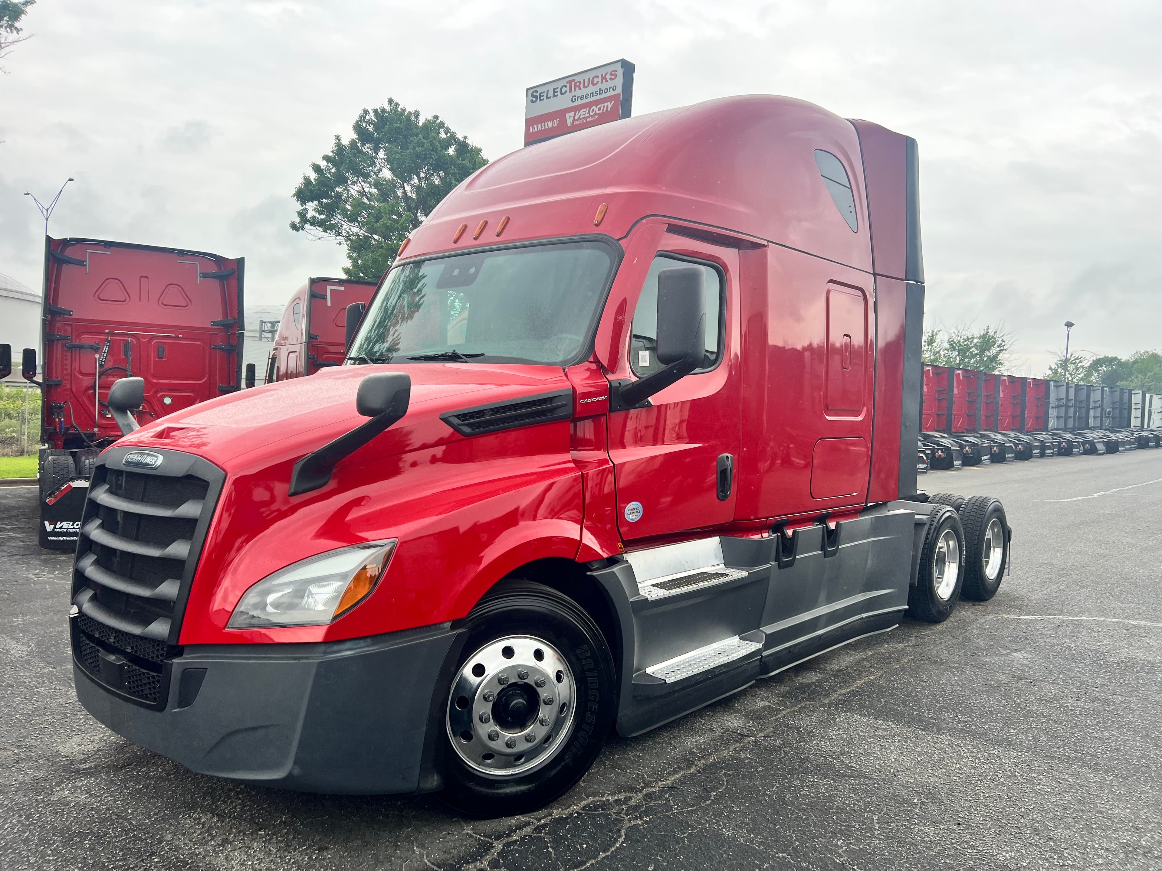2021 FREIGHTLINER CASCADIA 126SLP