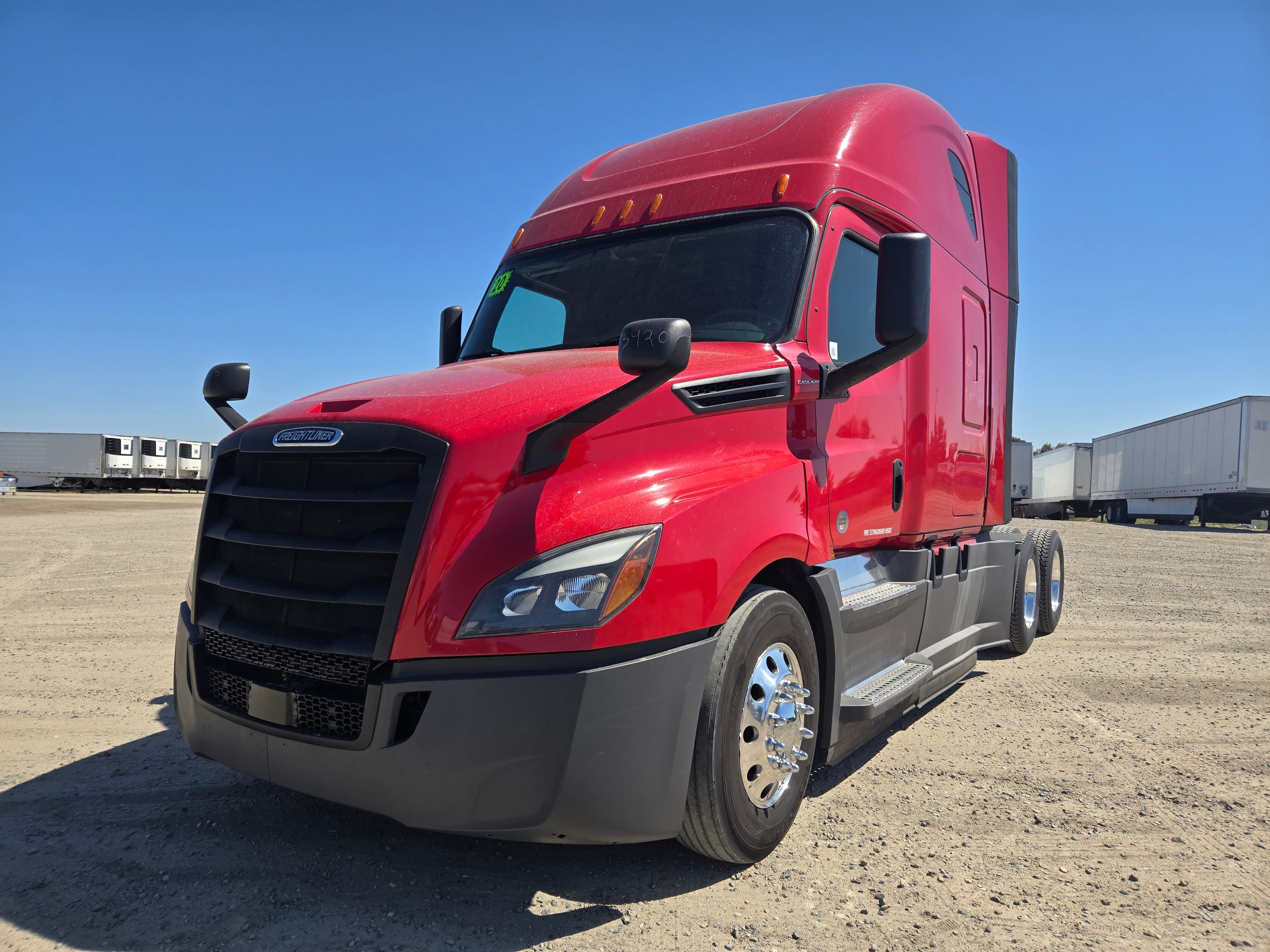 2020 FREIGHTLINER CASCADIA 126SLP