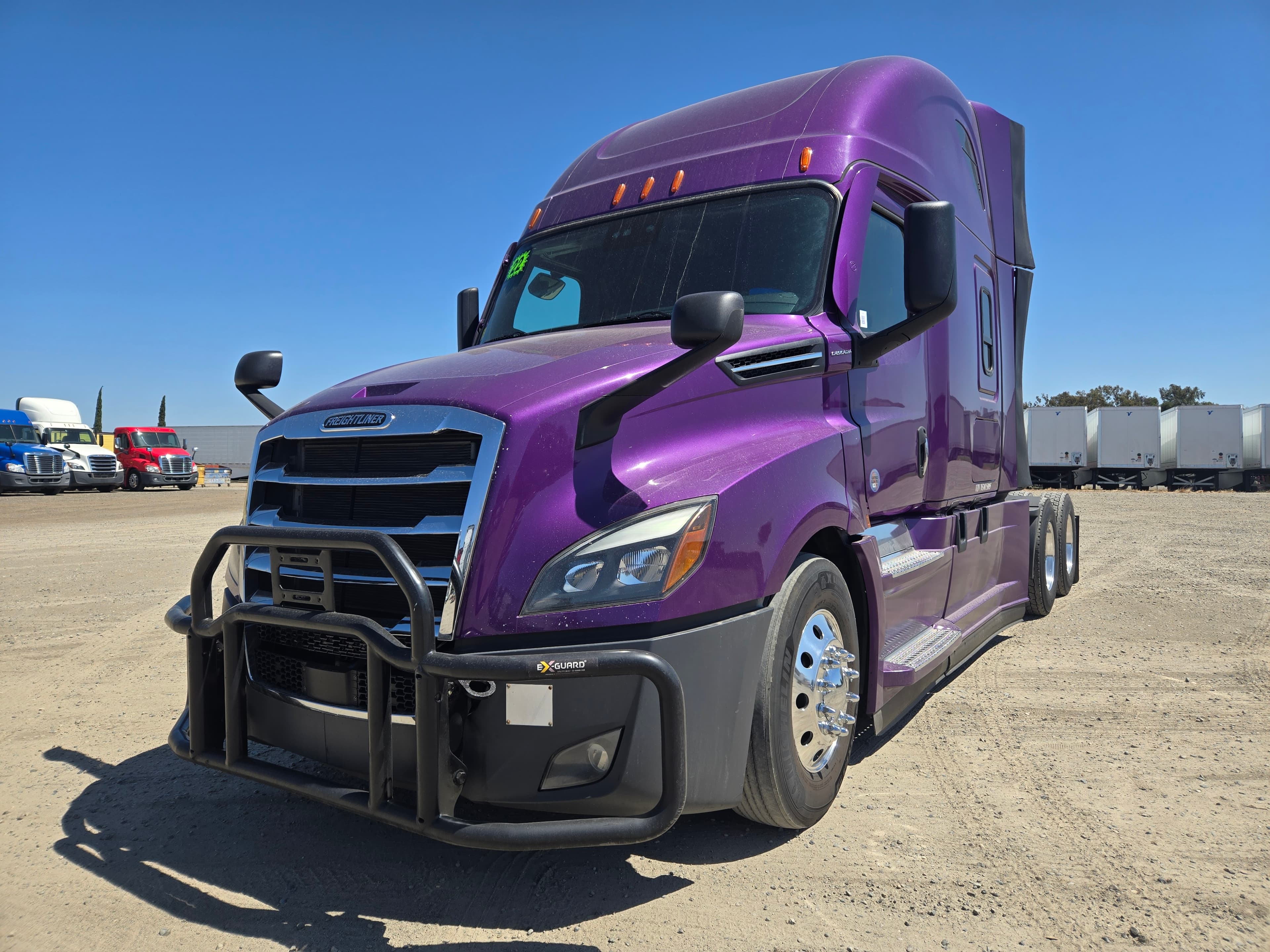2022 FREIGHTLINER CASCADIA 126SLP
