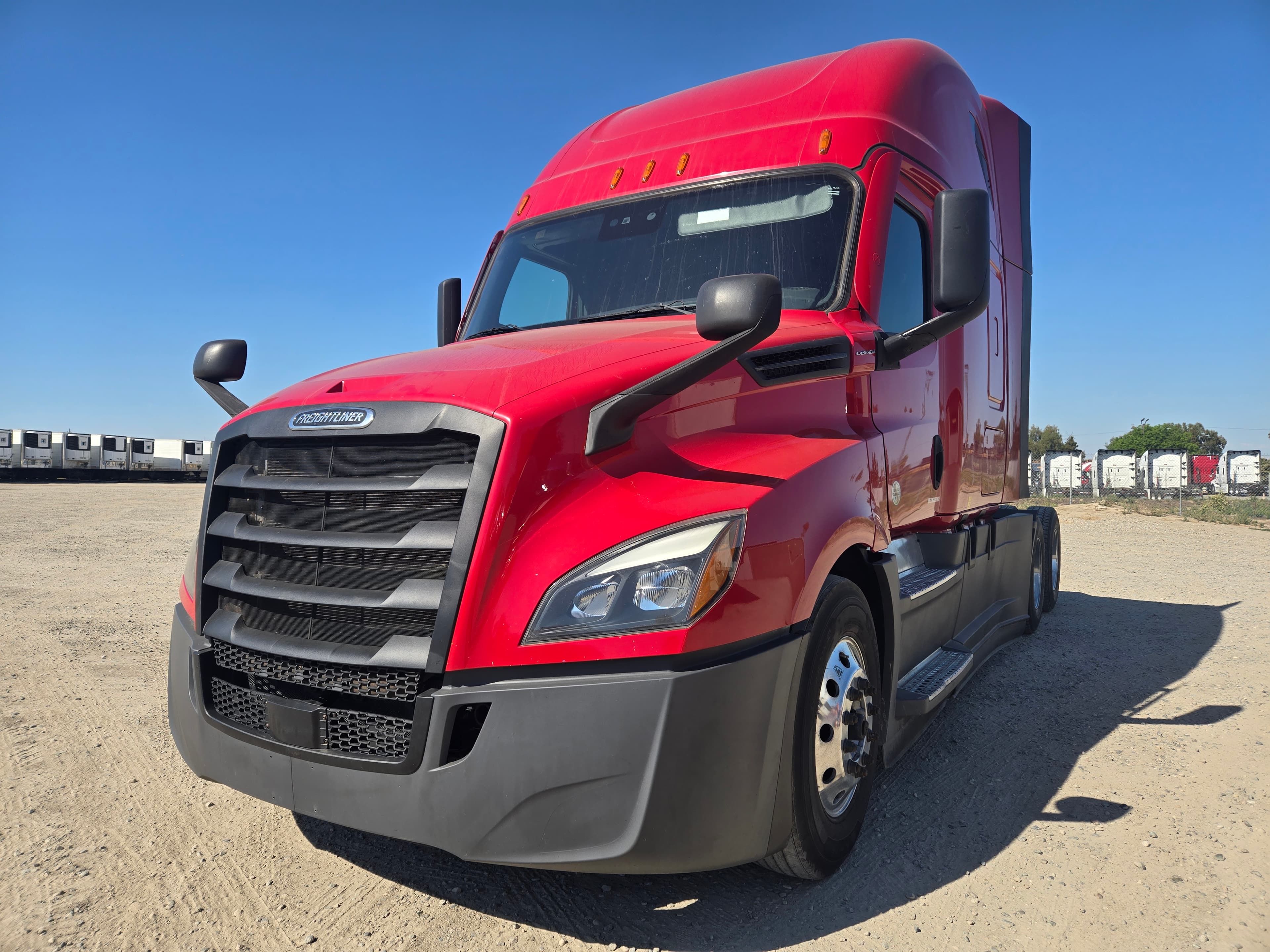 2021 FREIGHTLINER CASCADIA 126SLP