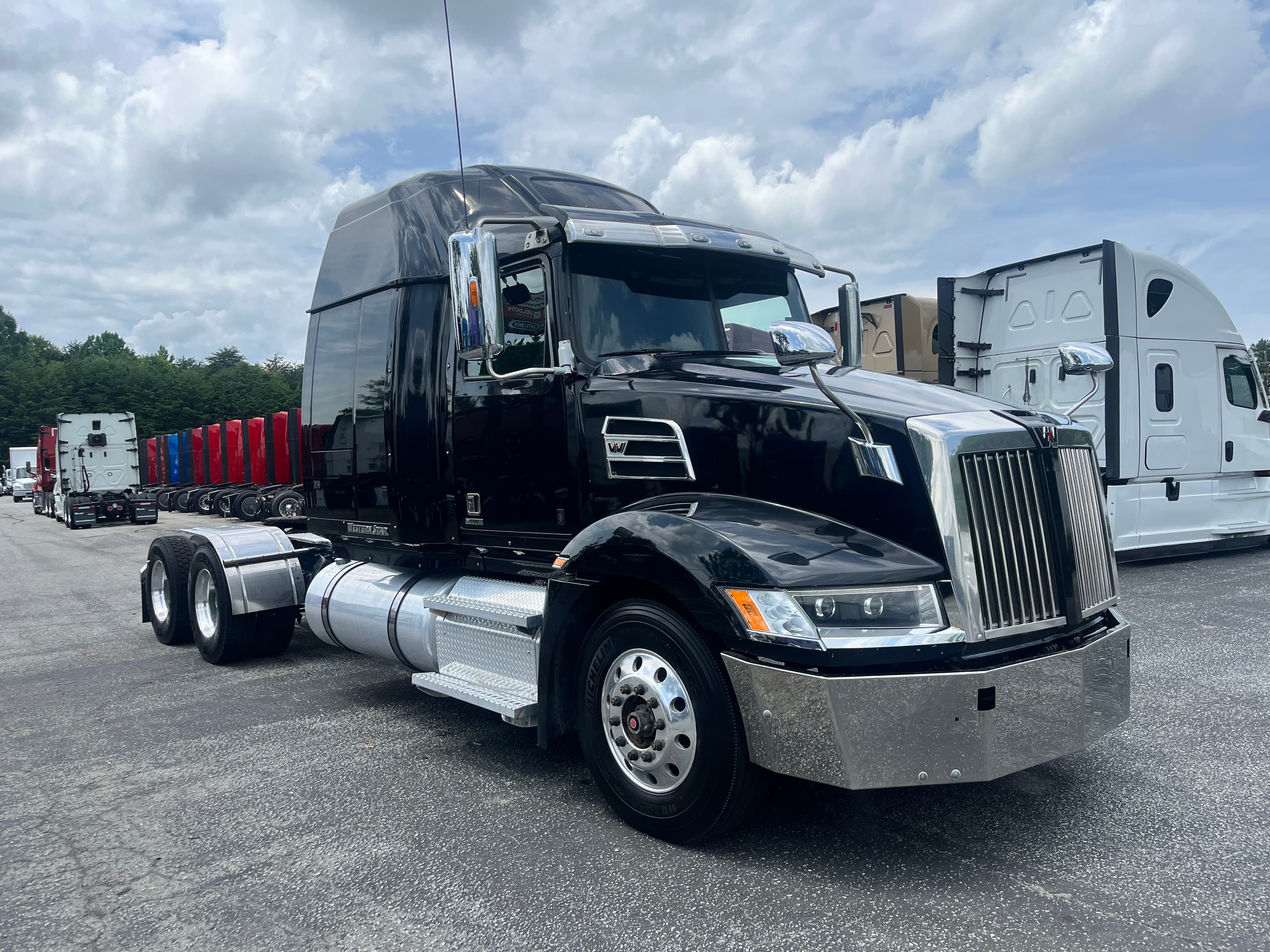 2021 WESTERN STAR 5700ex