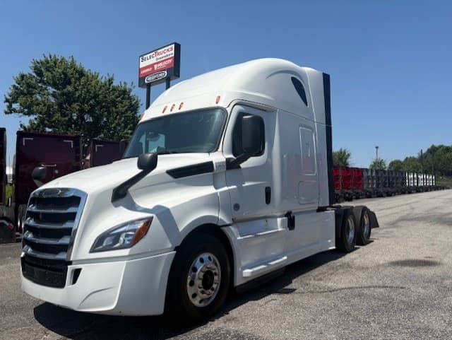 2020 FREIGHTLINER CASCADIA 126SLP