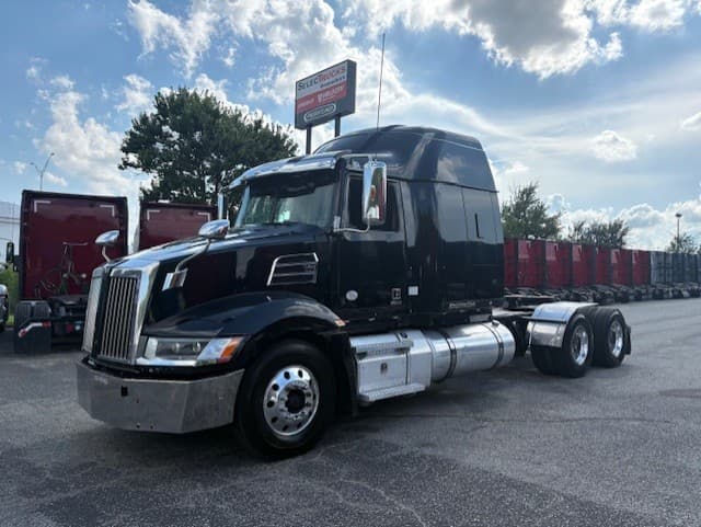 2021 WESTERN STAR 5700ex
