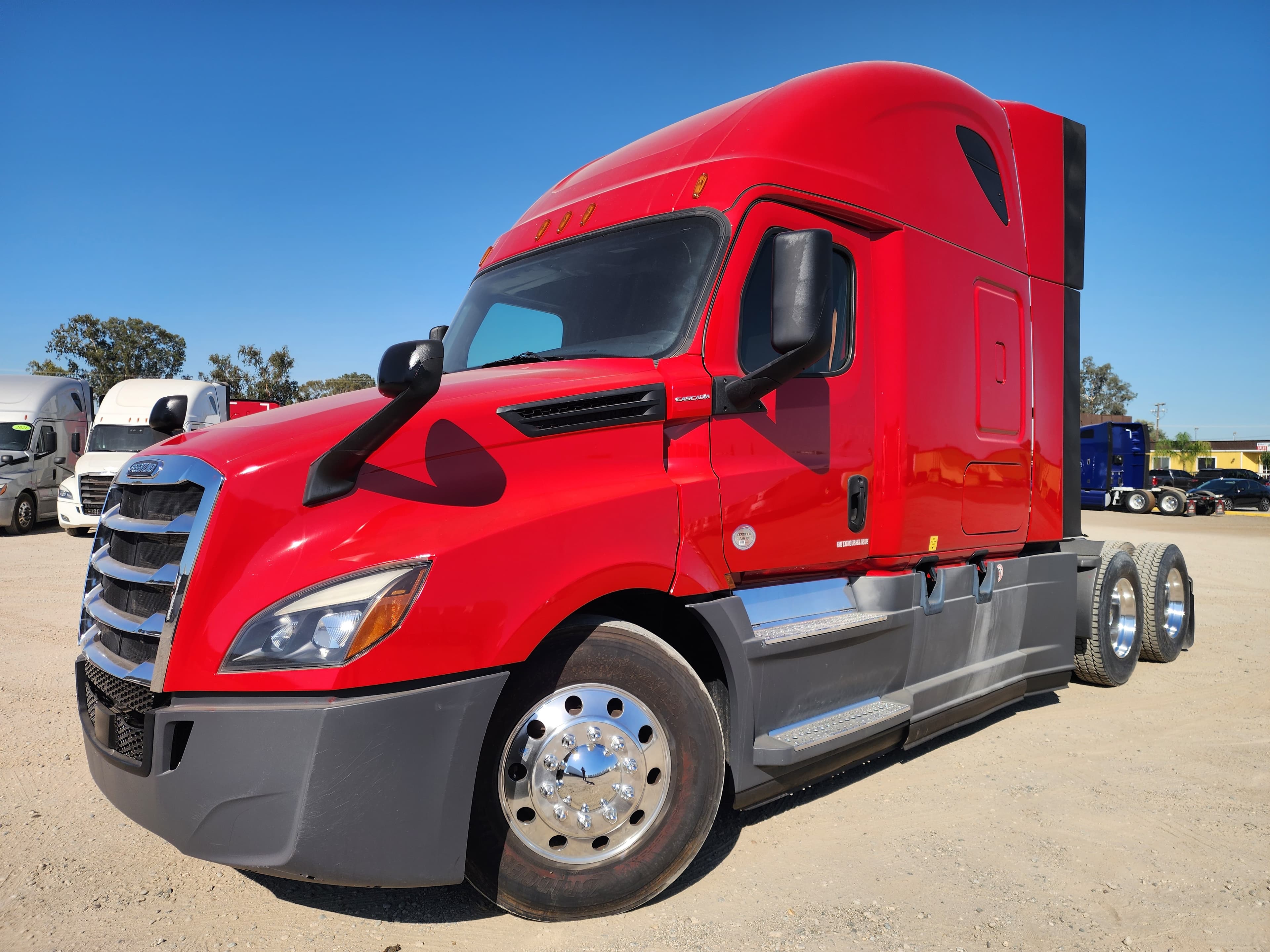 2020 FREIGHTLINER CASCADIA 126SLP