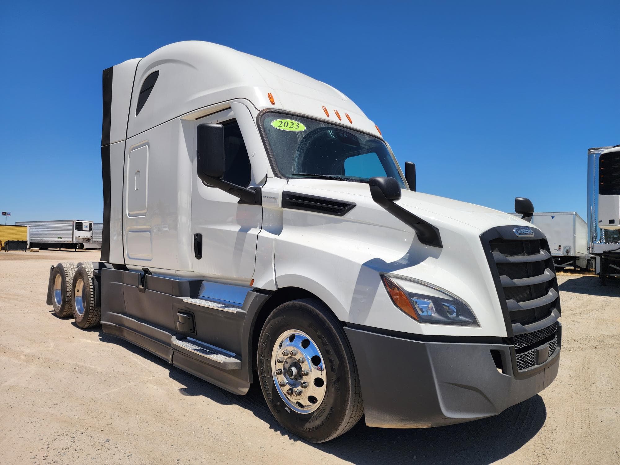 2023 FREIGHTLINER CASCADIA 126SLP
