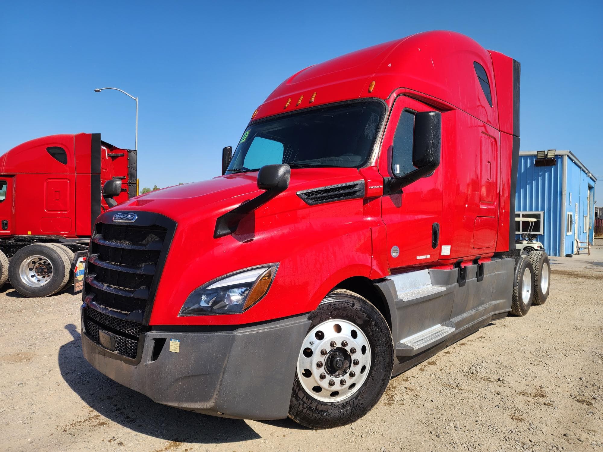 2020 FREIGHTLINER CASCADIA 126SLP