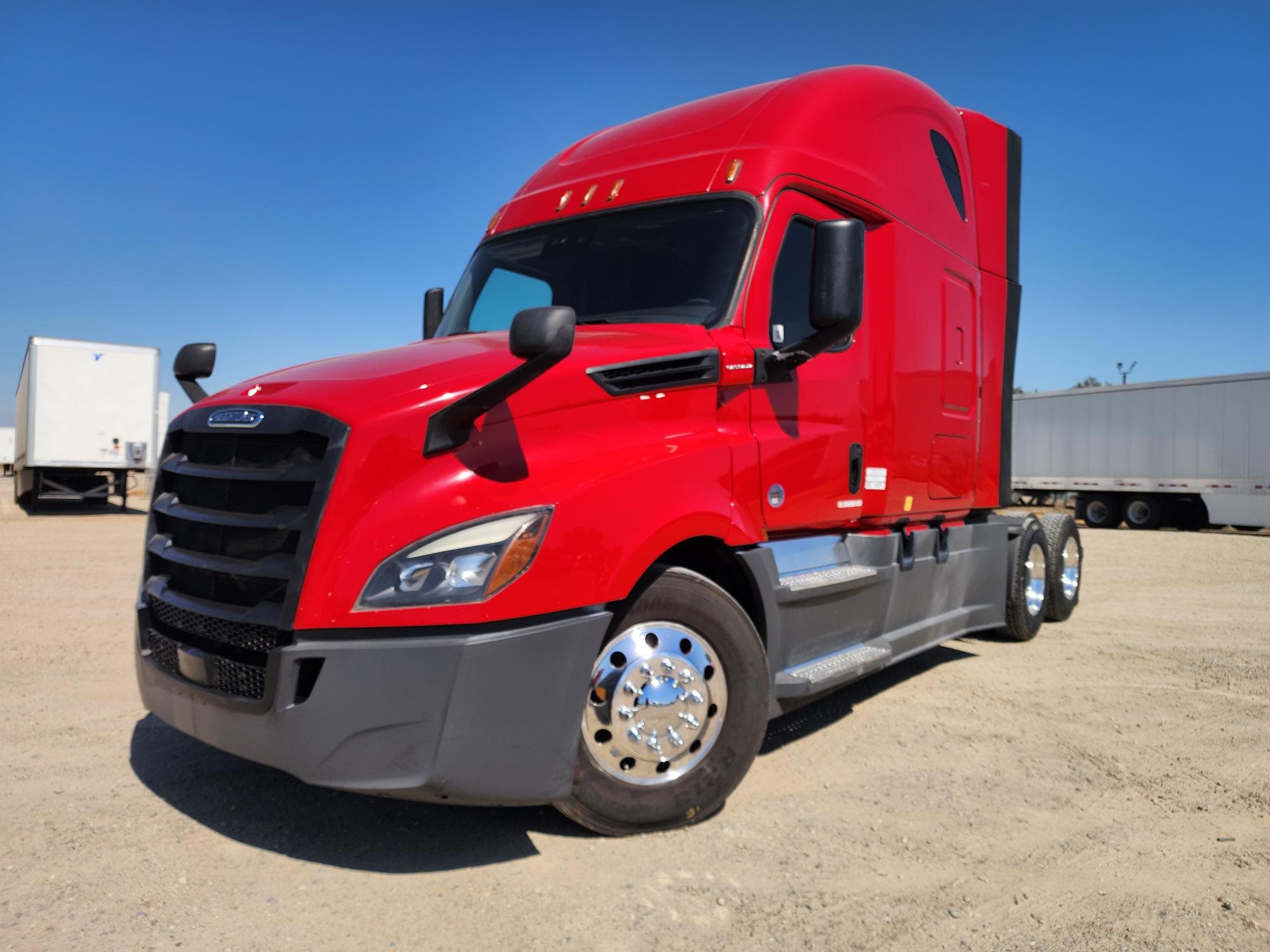 2020 FREIGHTLINER CASCADIA 126SLP