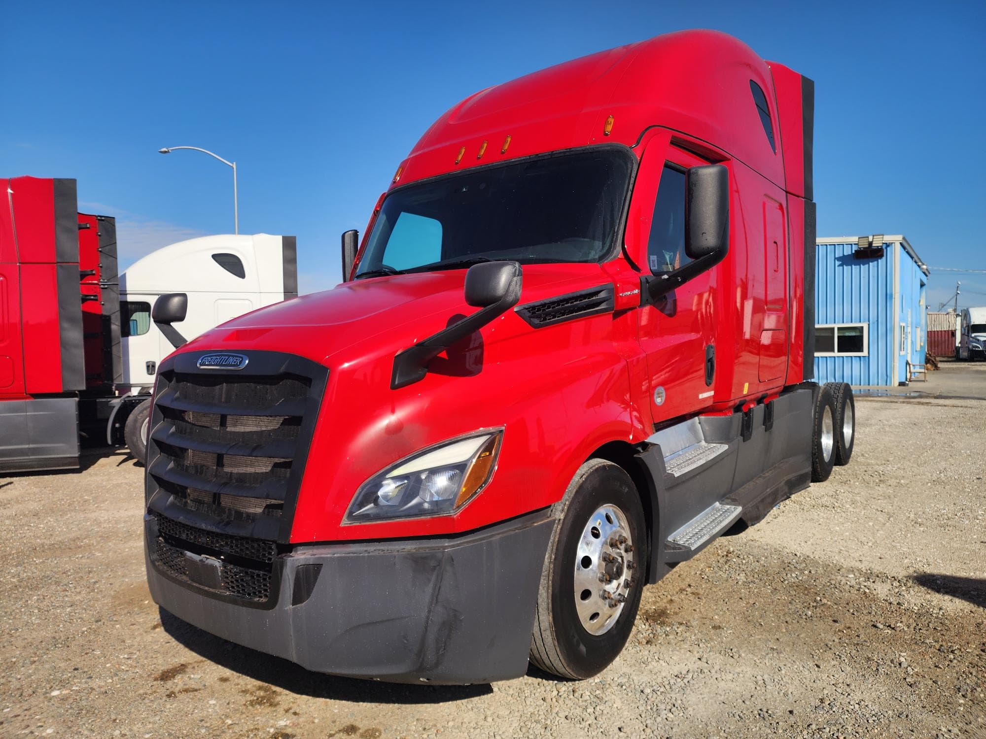 2020 FREIGHTLINER CASCADIA 126SLP