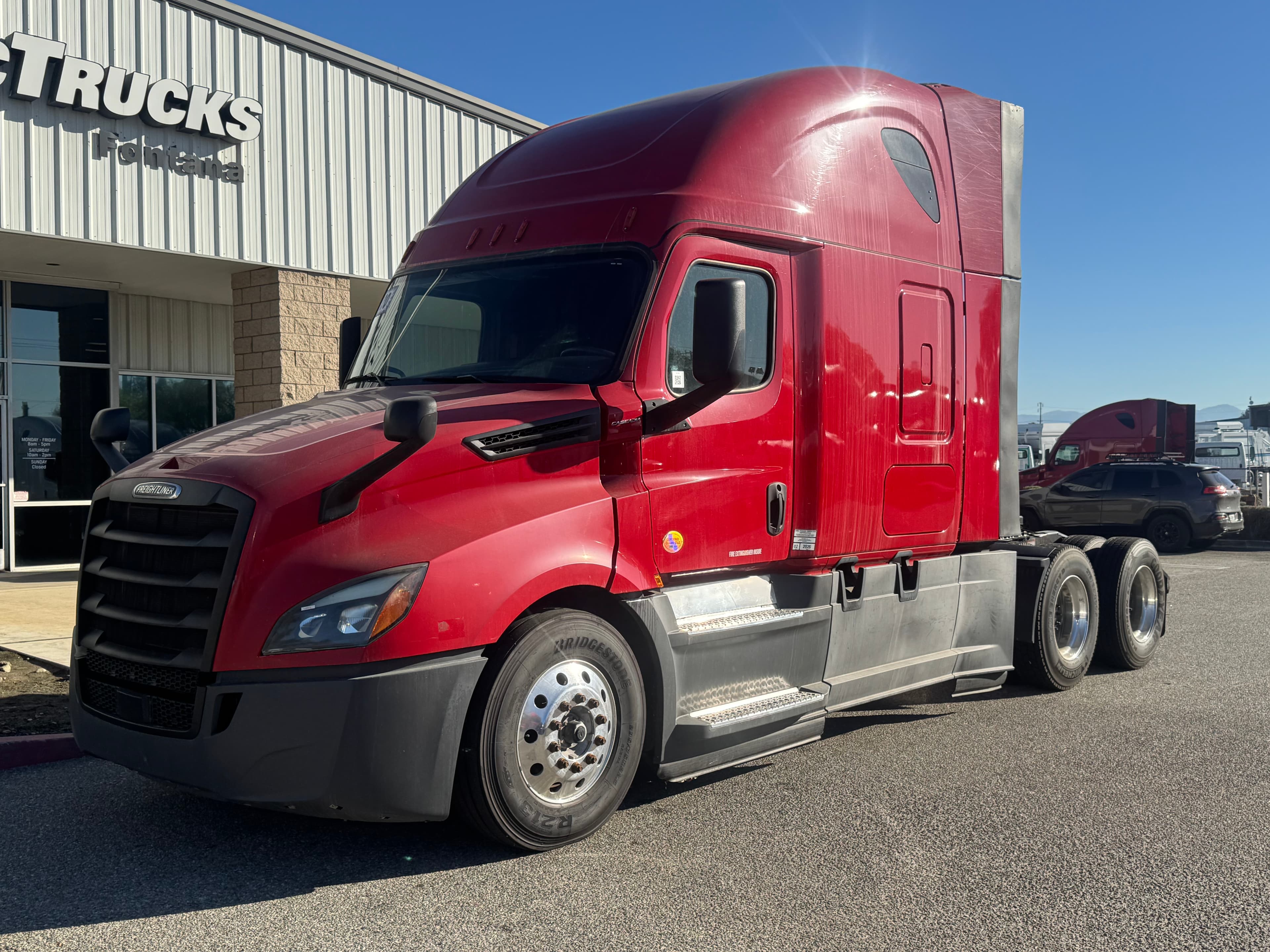 2020 FREIGHTLINER CASCADIA 126SLP
