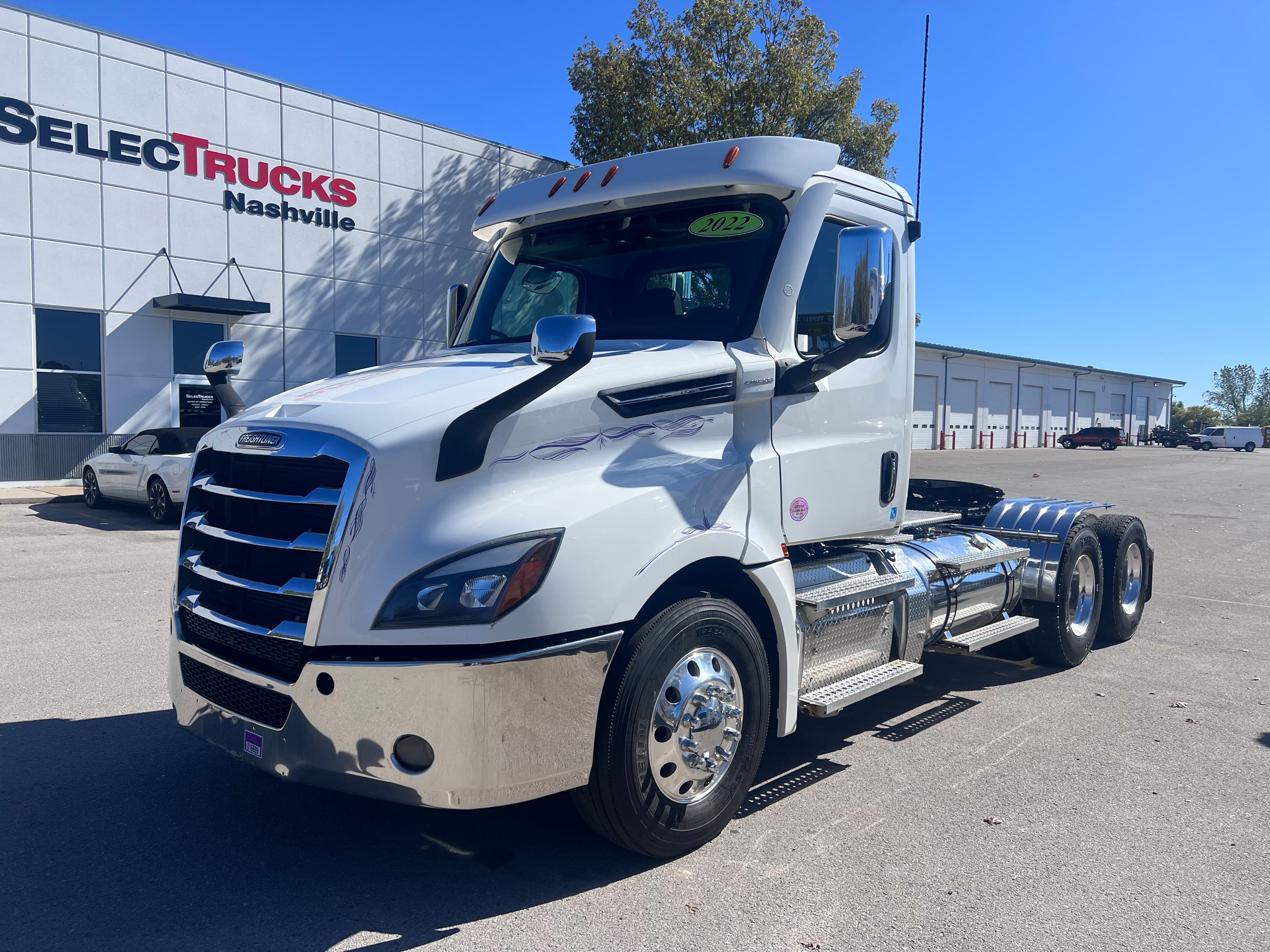 2022 FREIGHTLINER CASCADIA 126DC
