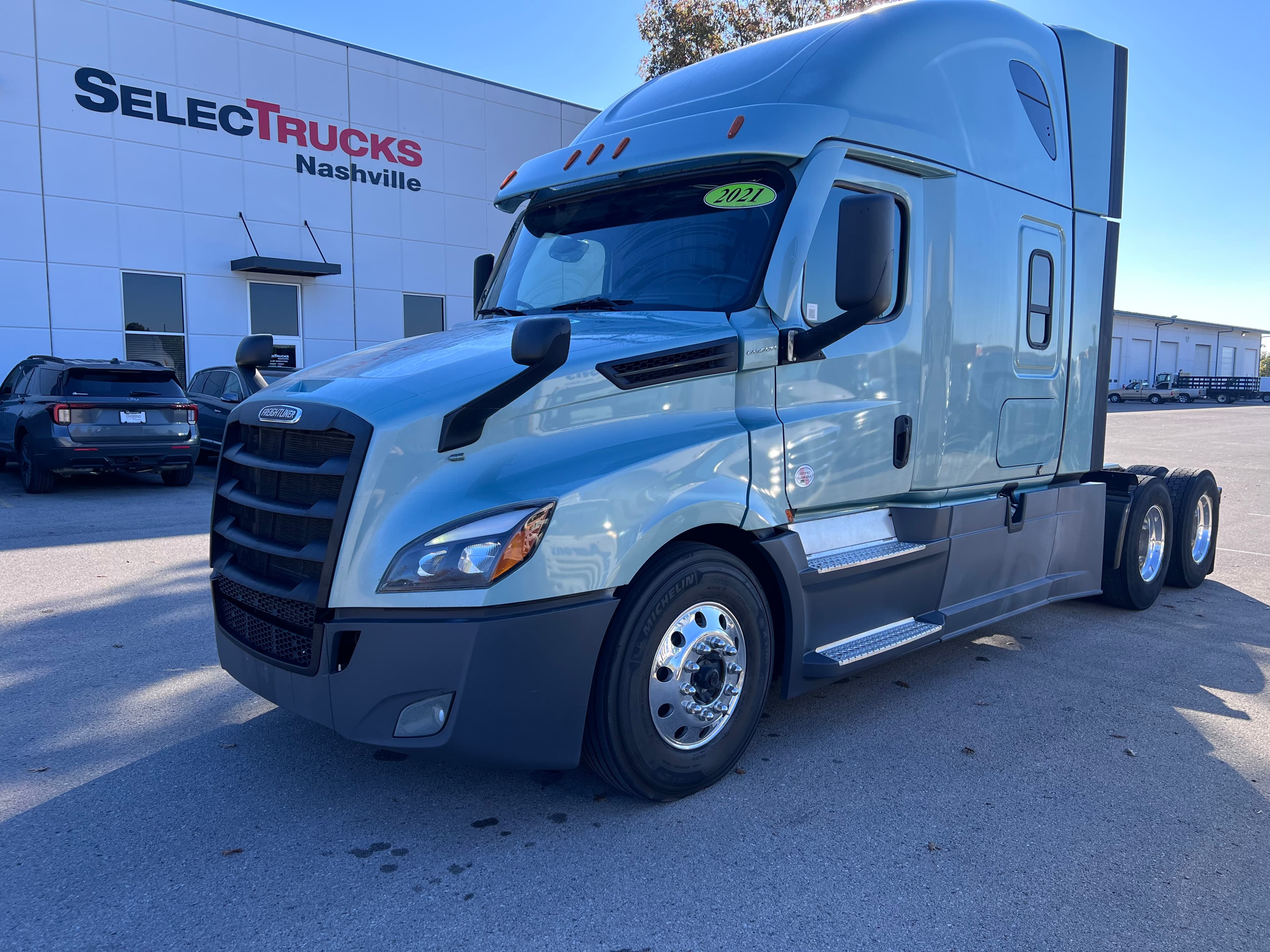 2021 FREIGHTLINER CASCADIA 126SLP